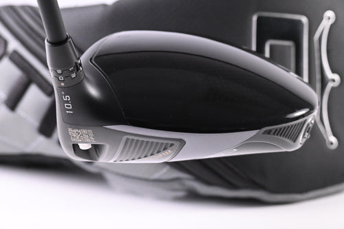 Cobra OPTM MAX-K Driver / 10.5 Degree / Regular Flex Kai`li Dark Waves Red 50 Shaft