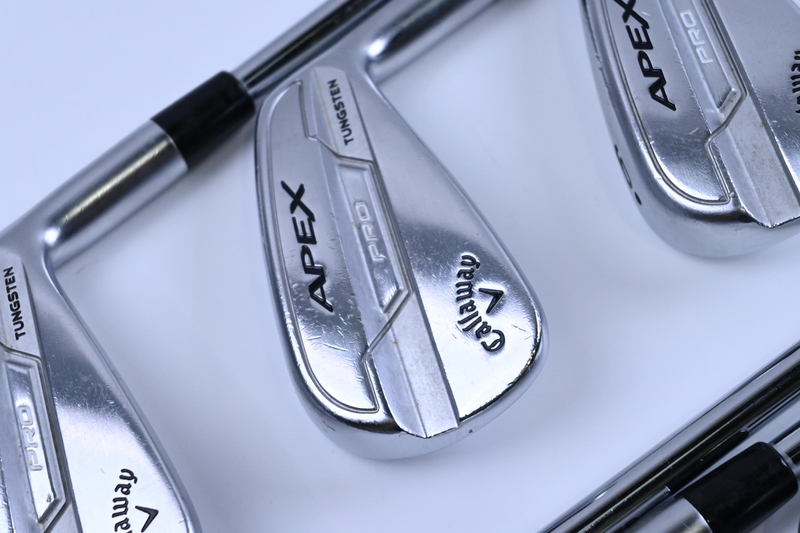 Callaway Apex Pro 21 Irons / 4-PW / Stiff Flex Elevate MPH 115 Shafts