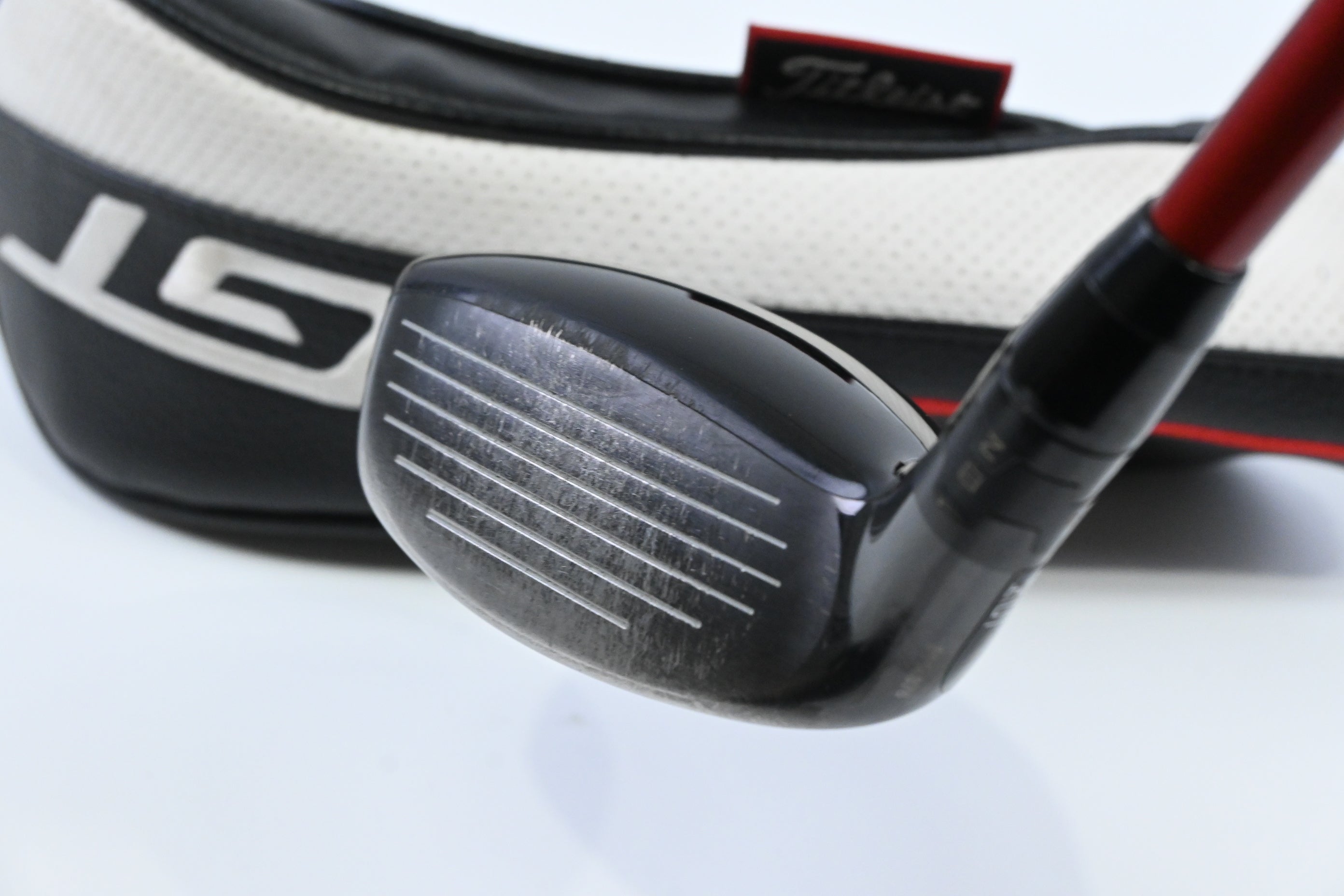 Titleist GT2 #5 Hybrid / 24 Degree / Regular Flex Denali Red 60 Shaft