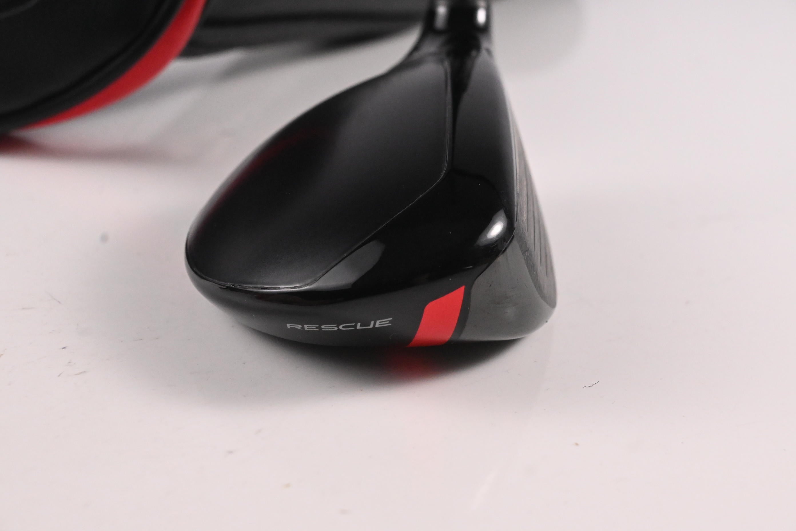 Taylormade Stealth #3 Hybrid / 19 Degree / Stiff Flex Ventus Red 7 Shaft