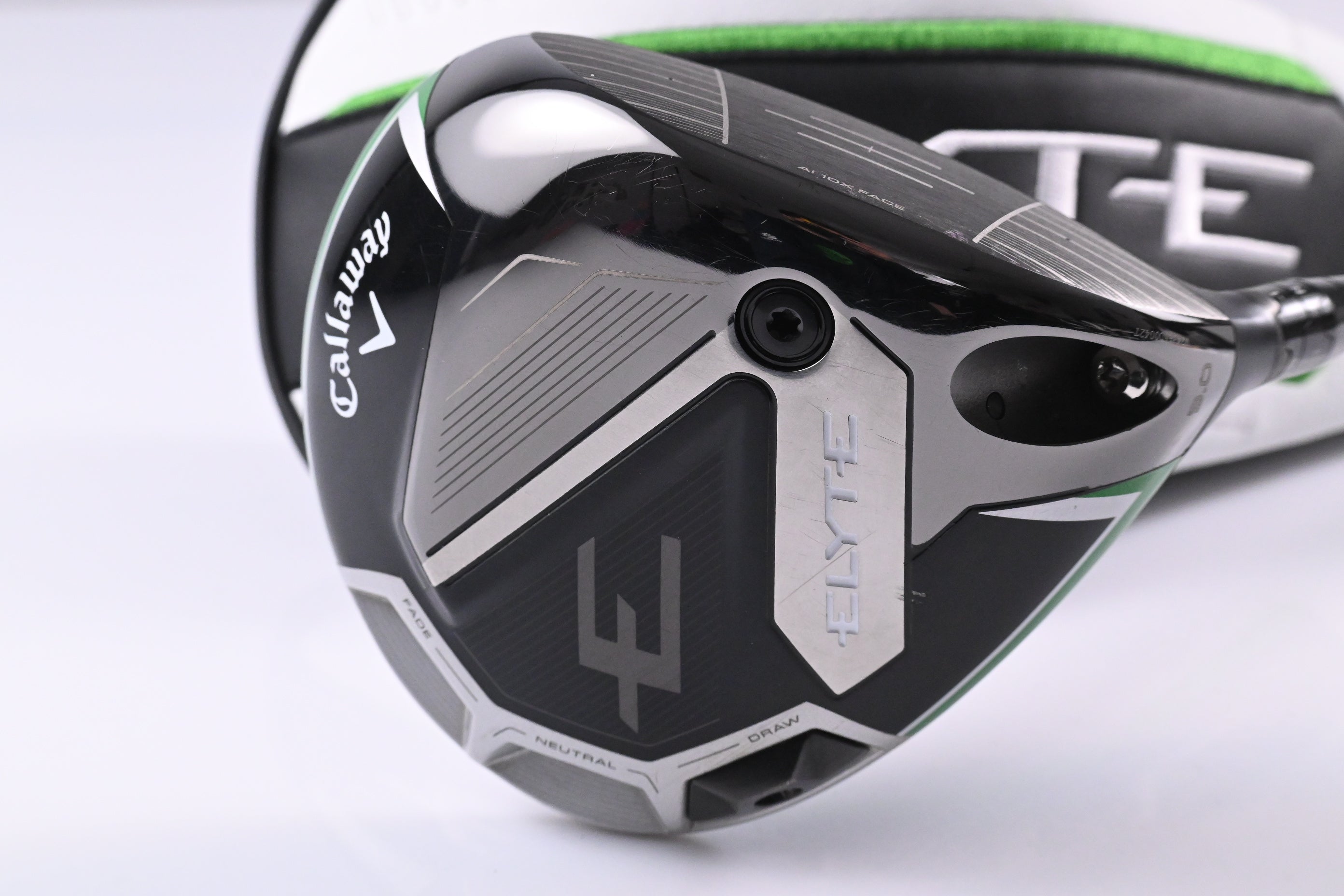Callaway Elyte Driver / 9 Degree / Regular Flex Denali Charcoal 50 Shaft