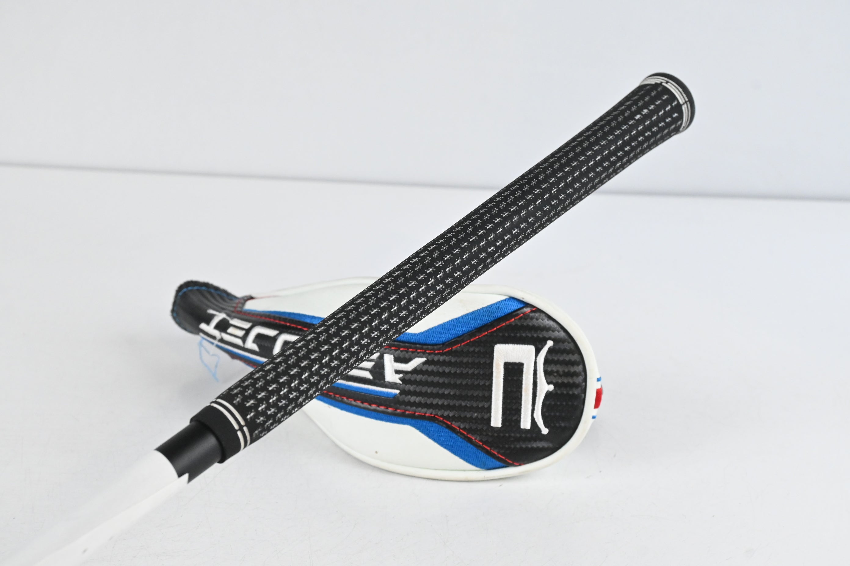 Left Hand Cobra Aerojet #4 Hybrid / 21 Degree / Regular Flex MMT Black 70 Shaft