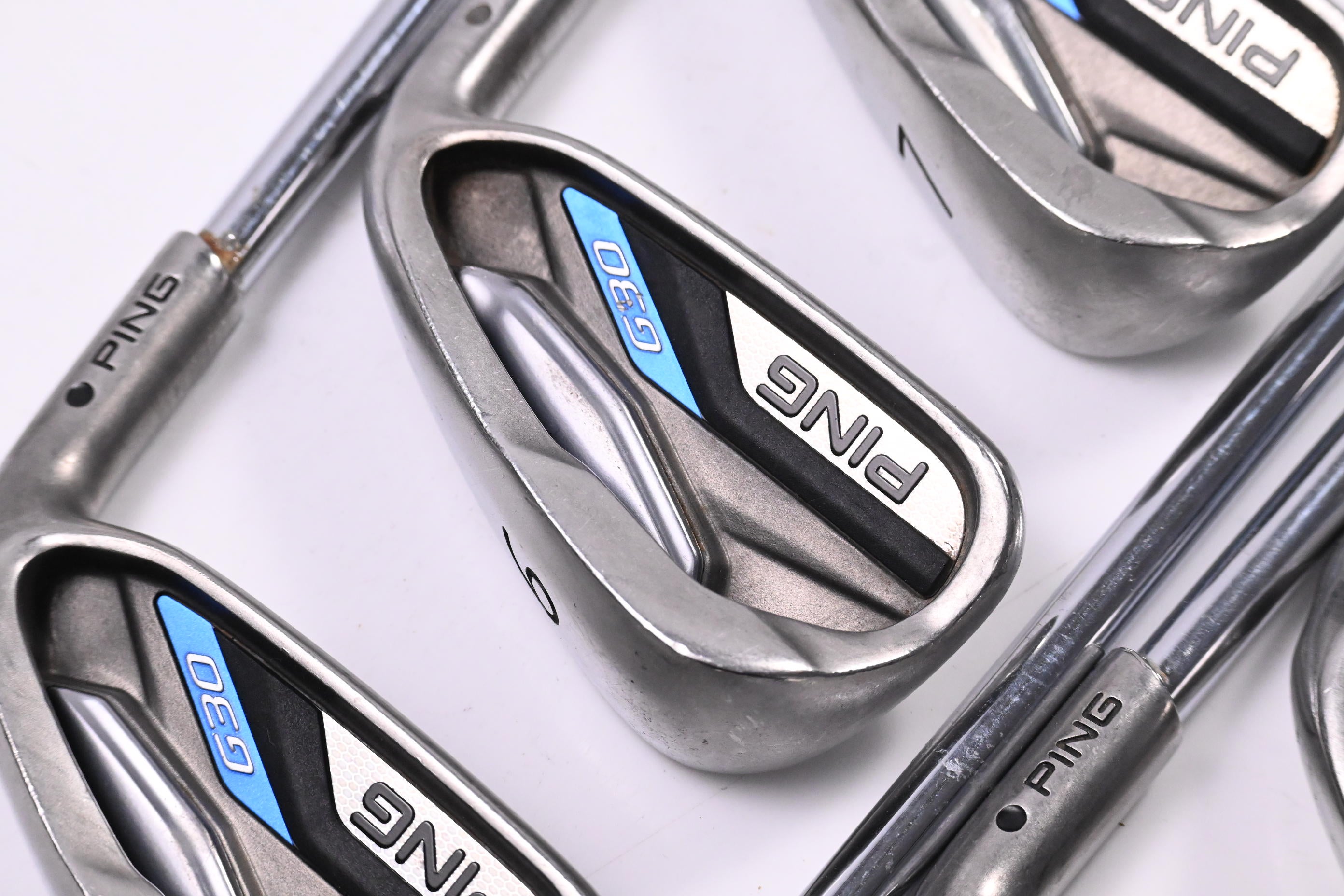 Ping G30 Irons / 5-PW+SW / Black Dot / Regular Flex Ping CFS Distance Shafts