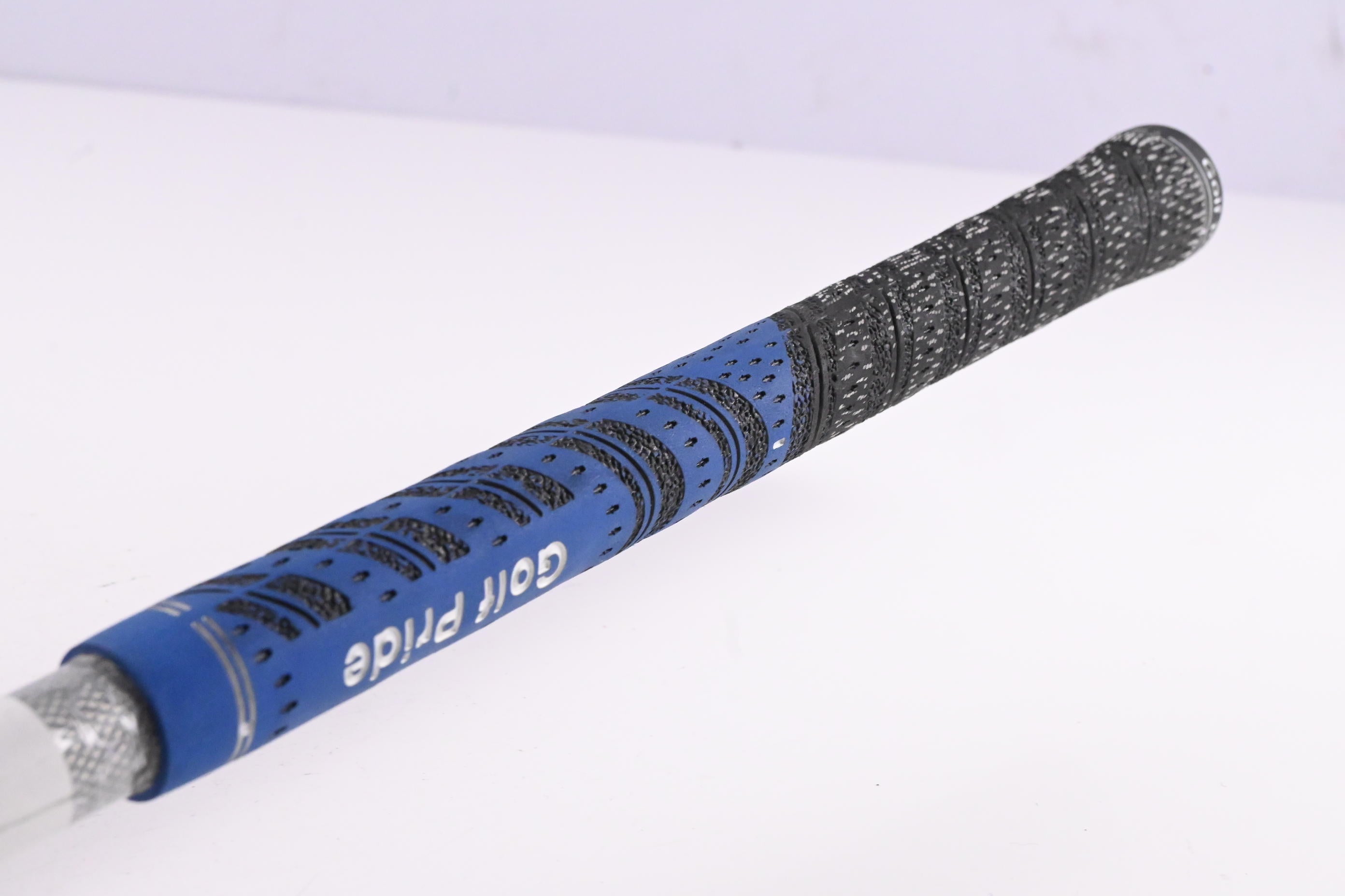 Taylormade SIM2 Ti #3 Wood / 15 Degree / Regular Flex Tensei AV Raw Blue 65