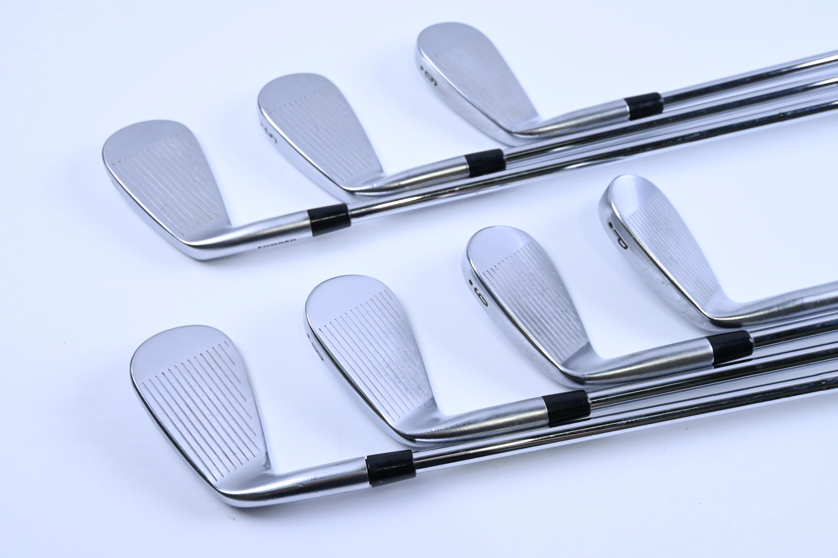 Callaway Apex Pro 21 Irons / 4-PW / Stiff Flex Elevate MPH 115 Shafts