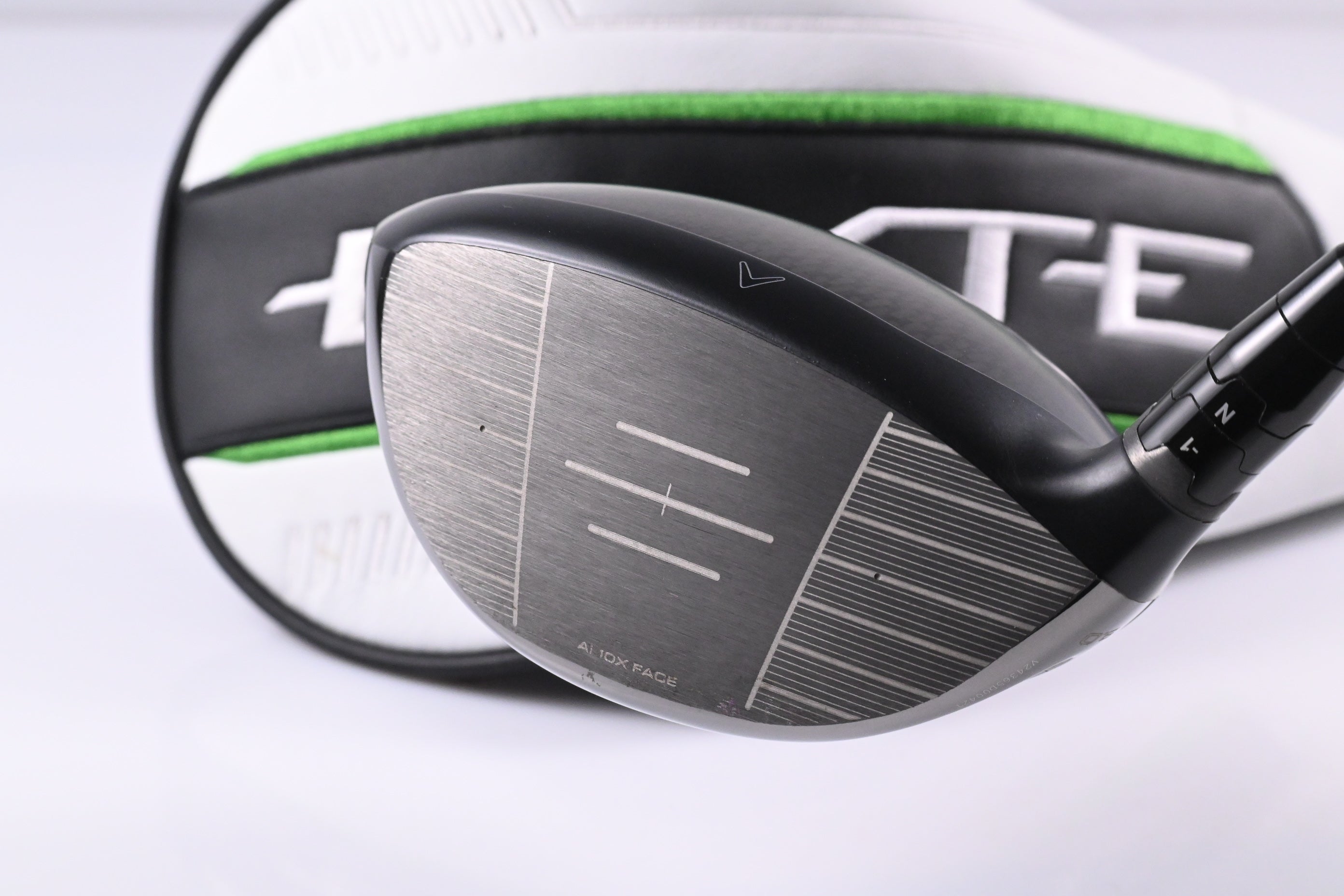 Callaway Elyte Driver / 9 Degree / Regular Flex Denali Charcoal 50 Shaft