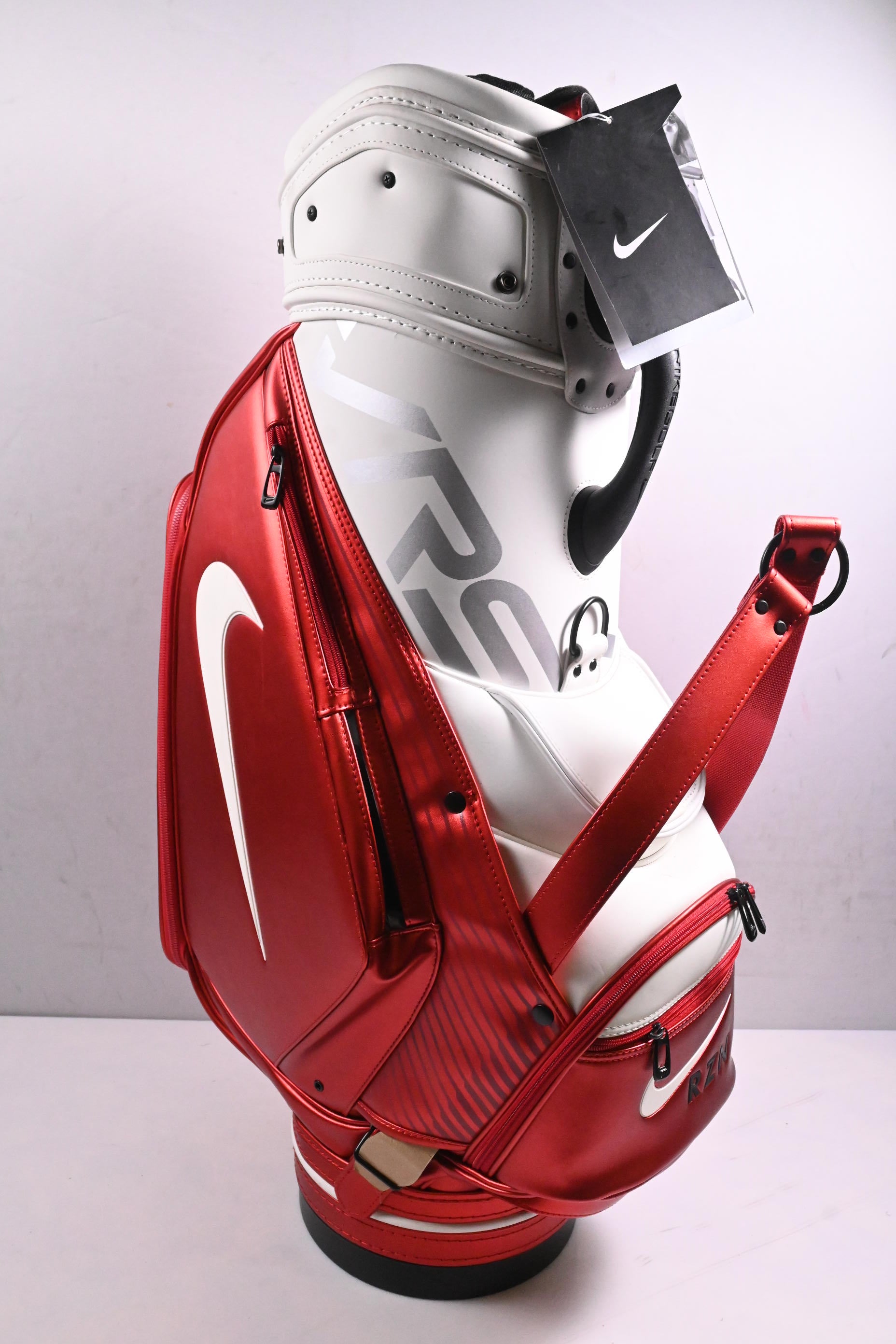 Nike VR_S II Staff Tour Bag / 6-Way Divider / Red, White