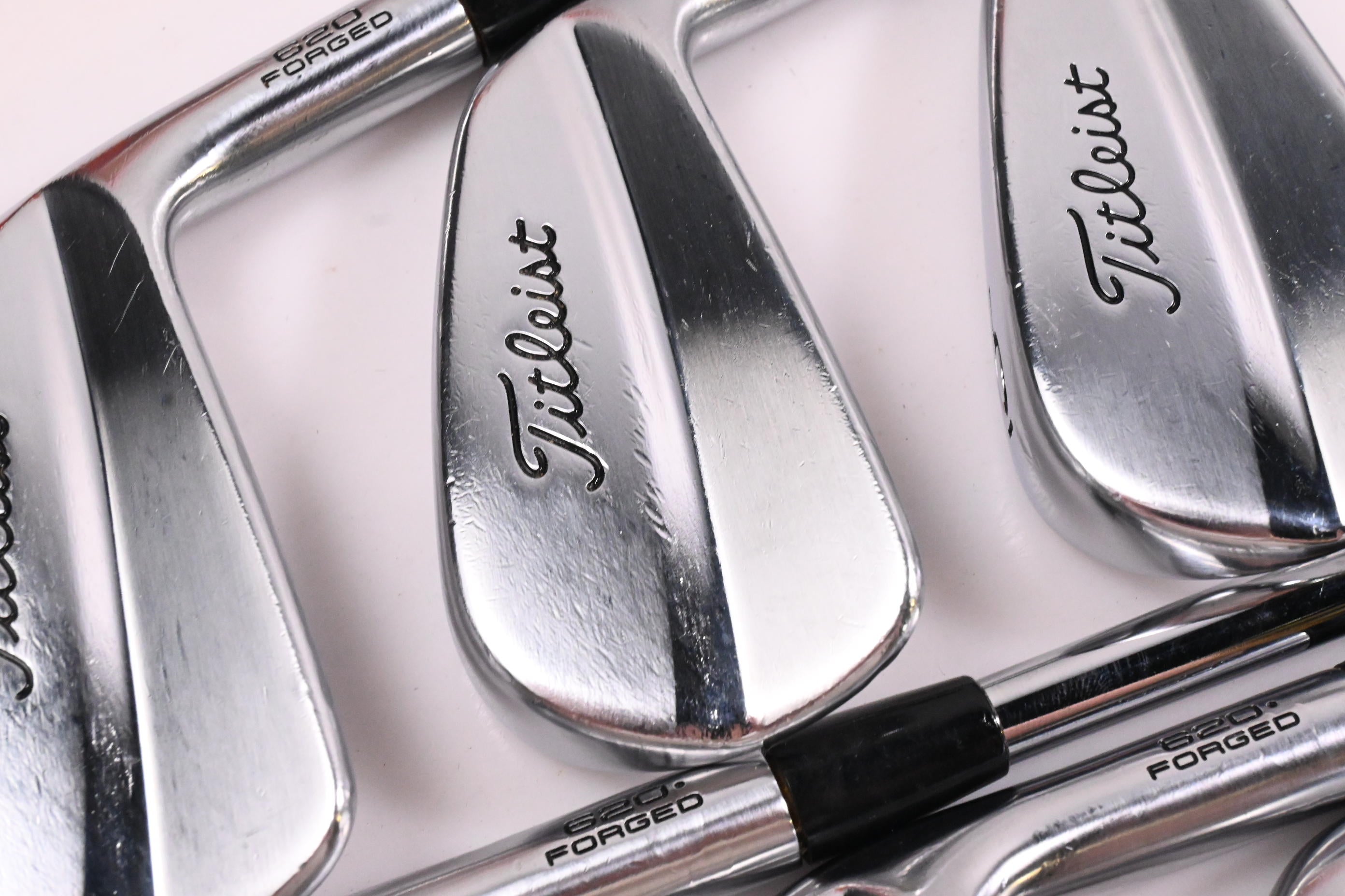 Titleist MB 620 Irons / 4-9i / X-Flex AMT Tour White X100 Shafts