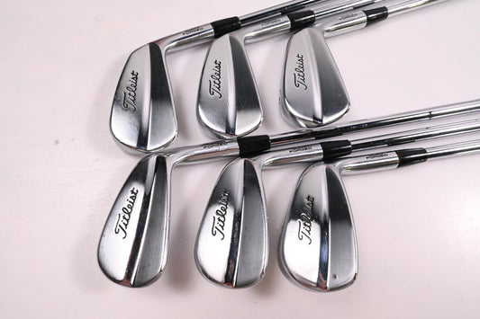 Titleist MB 620 Irons / 4-9i / X-Flex AMT Tour White X100 Shafts
