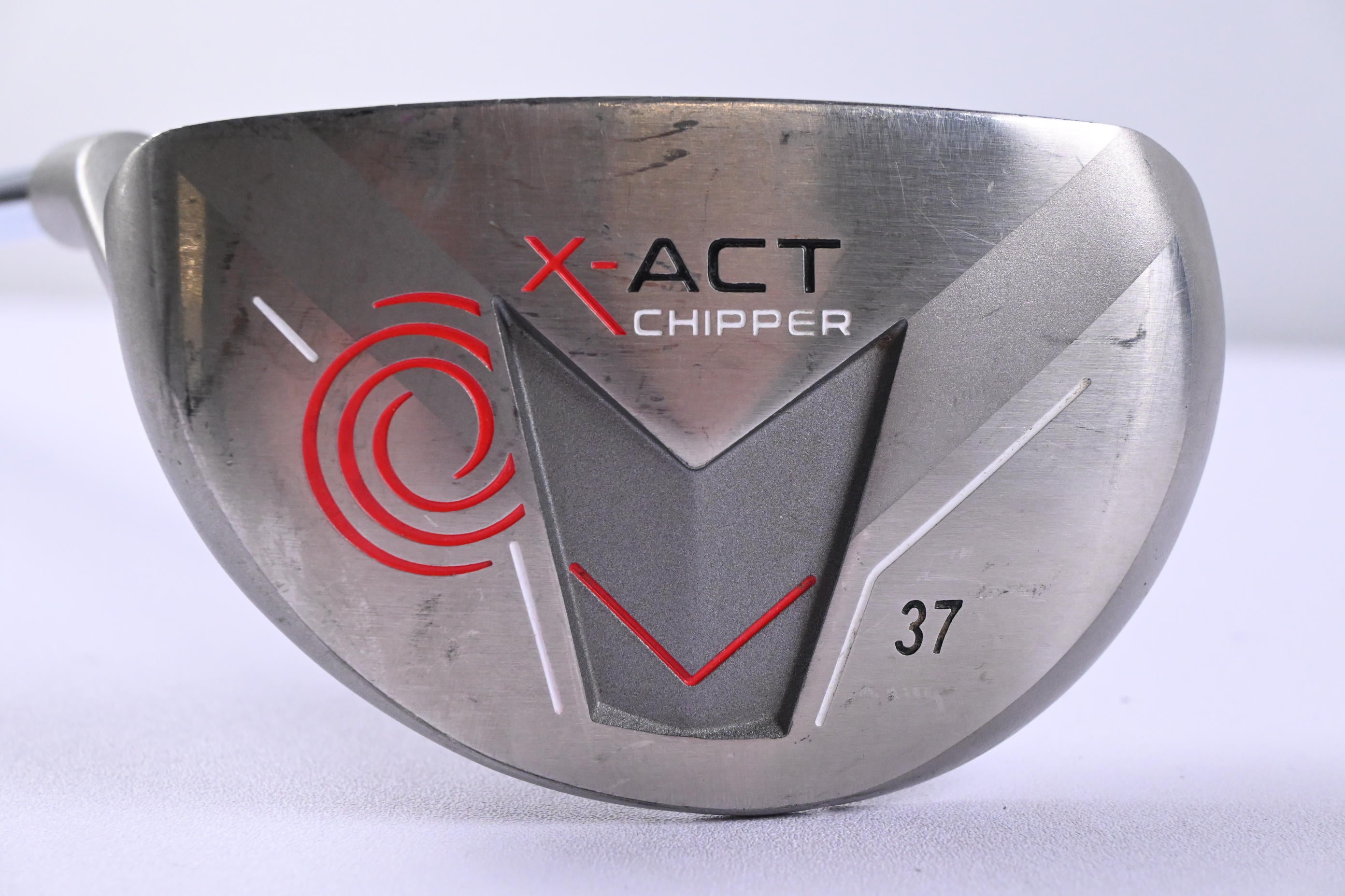 Left Hand Odyssey X-Act 2021 Chipper / 35 Inch