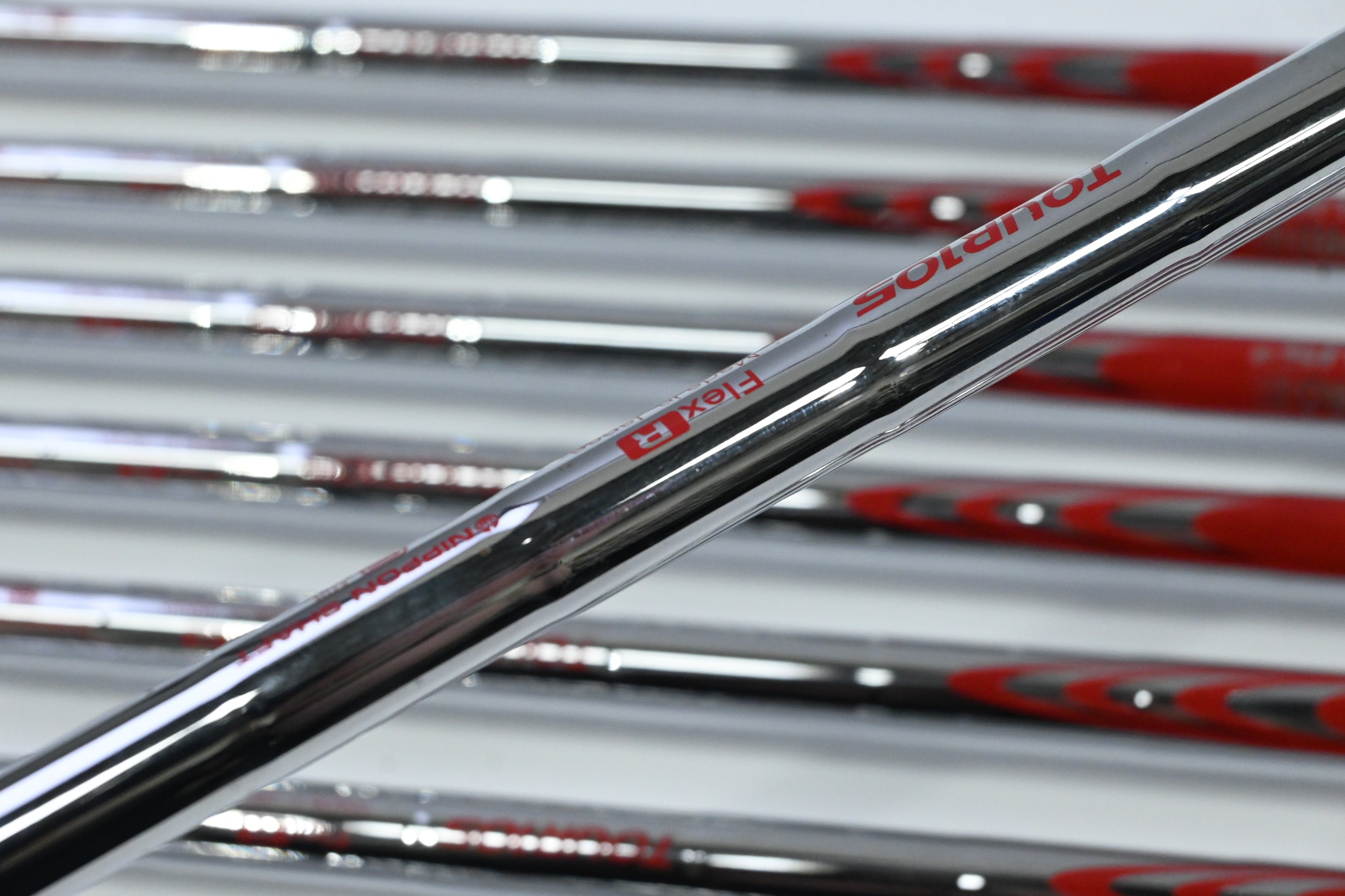 Mizuno JPX 923 Hot Metal HL Irons / 5-PW+SW / Regular Flex NS Pro Modus3
