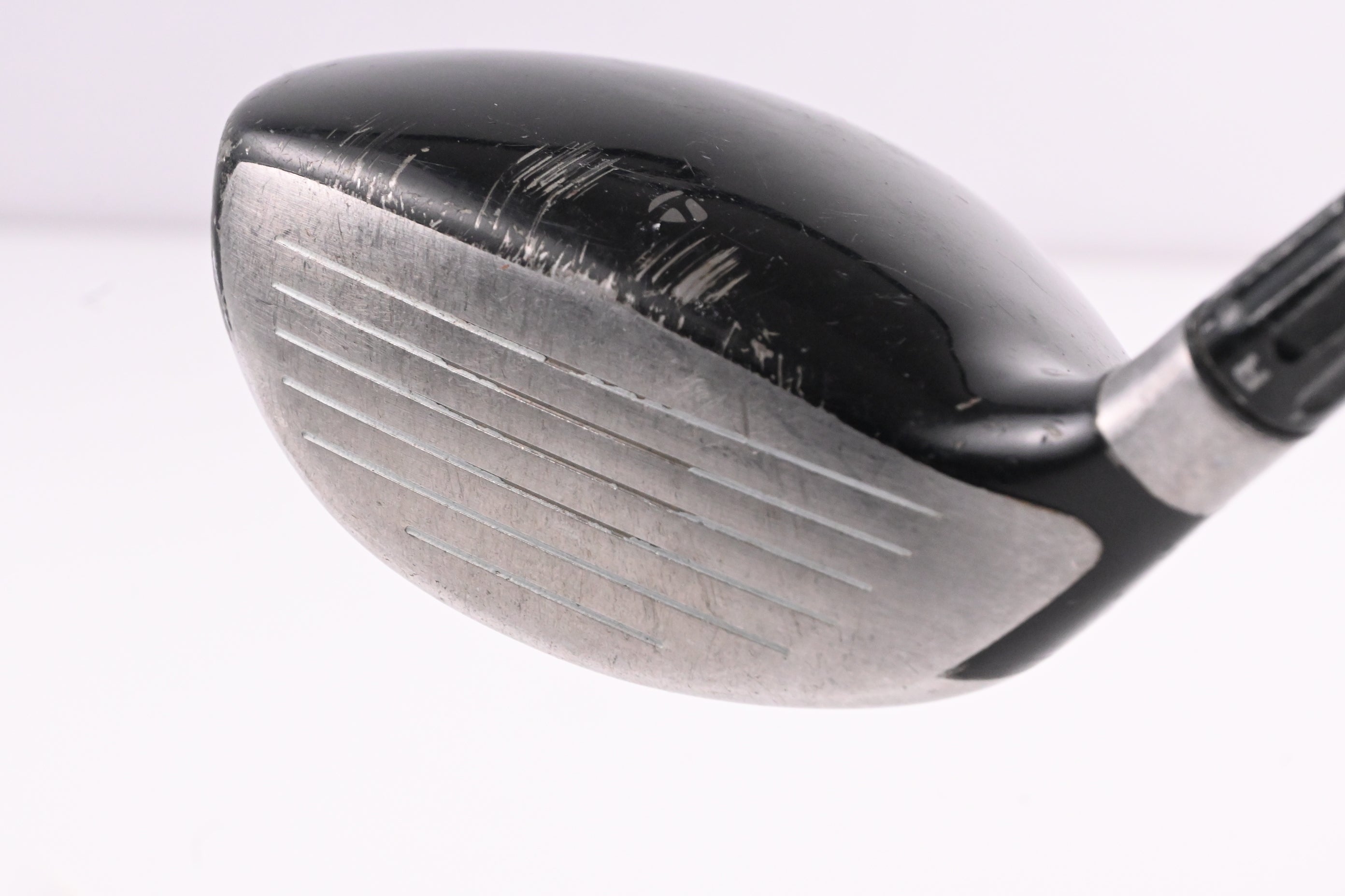 Taylormade R9 #3 Wood / 15 Degree / Stiff Flex Fujikura Motore 85 Shaft