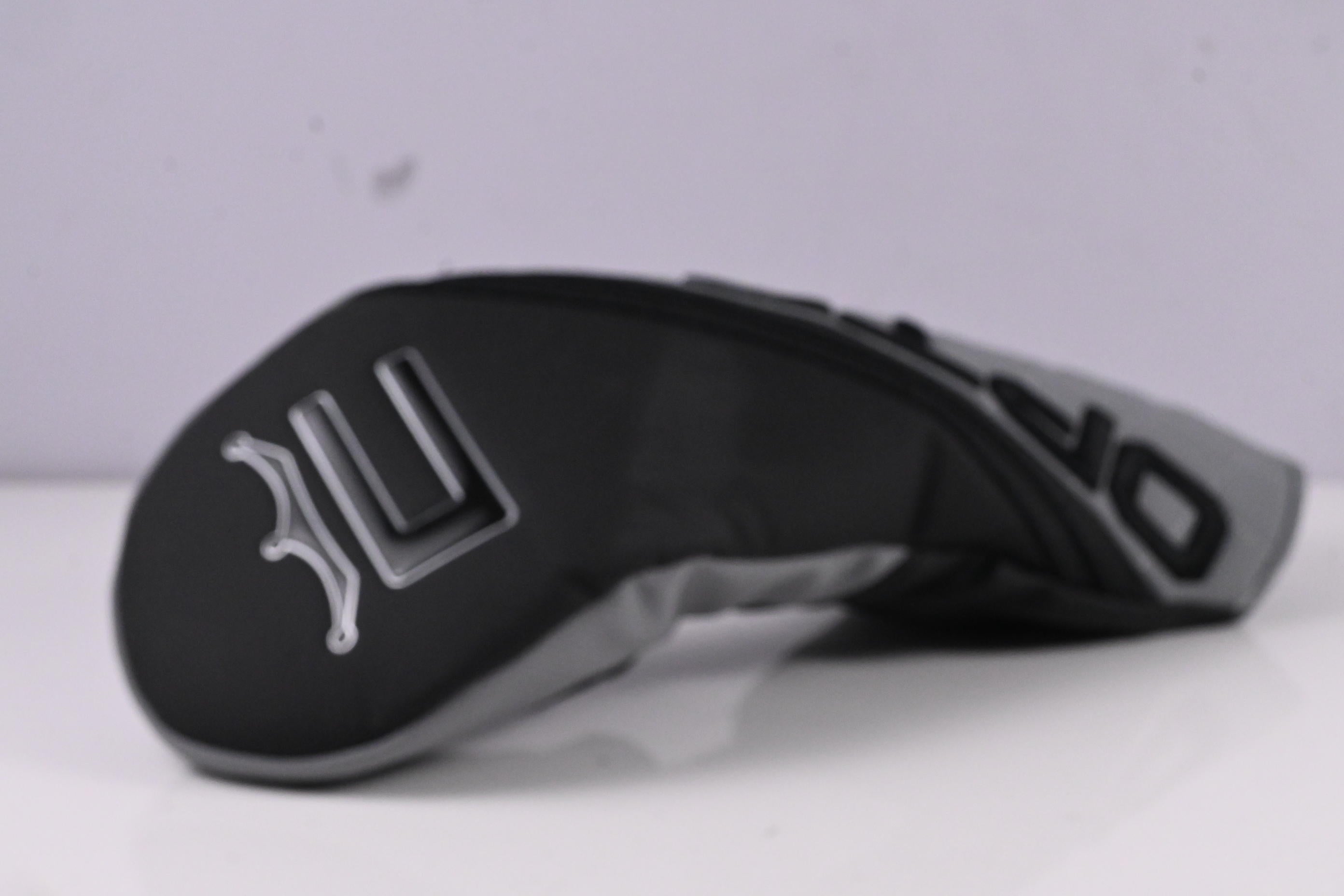 Cobra OPTM MAX-K Driver / 10.5 Degree / Regular Flex Kai`li Dark Waves Red 50 Shaft