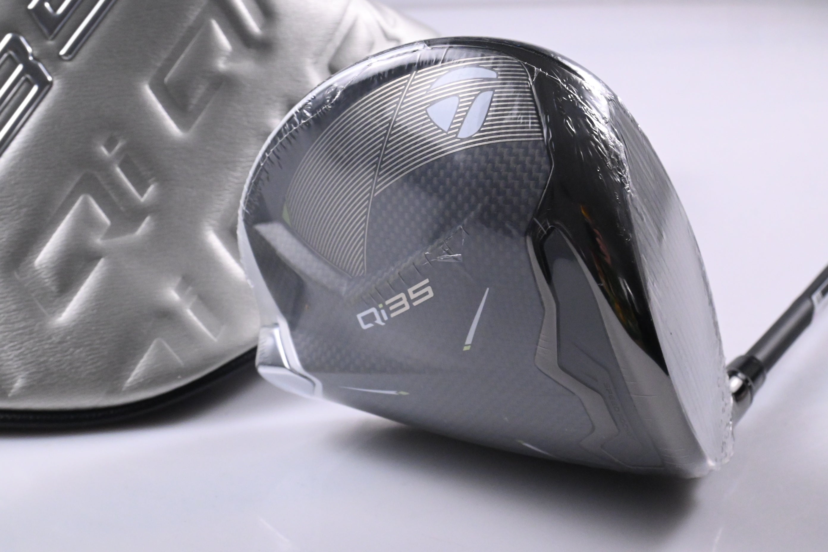 Taylormade Qi35 Max Lite Driver / 12 Degree / Senior Flex Vanquish 4 Shaft