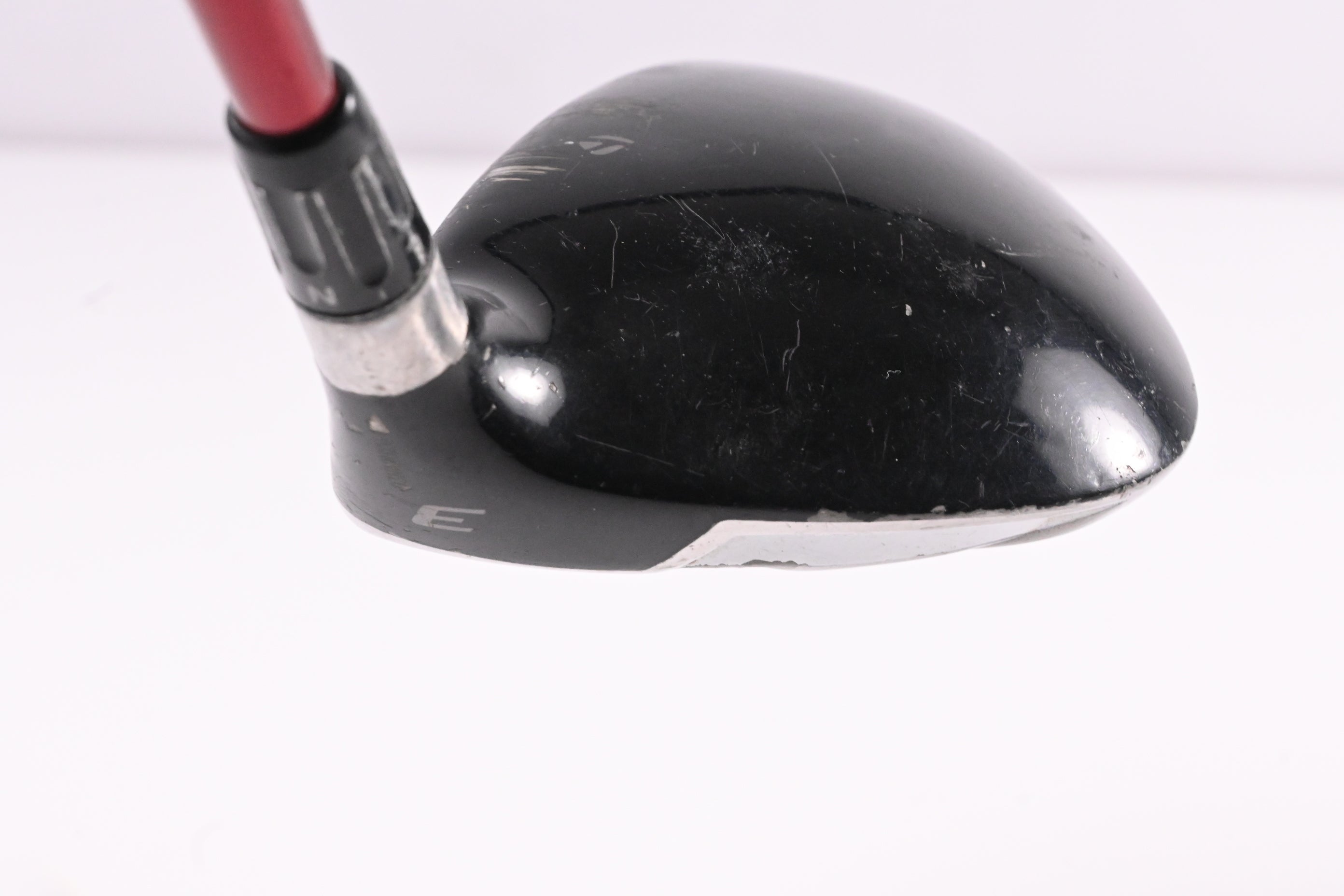 Taylormade R9 #3 Wood / 15 Degree / Stiff Flex Fujikura Motore 85 Shaft