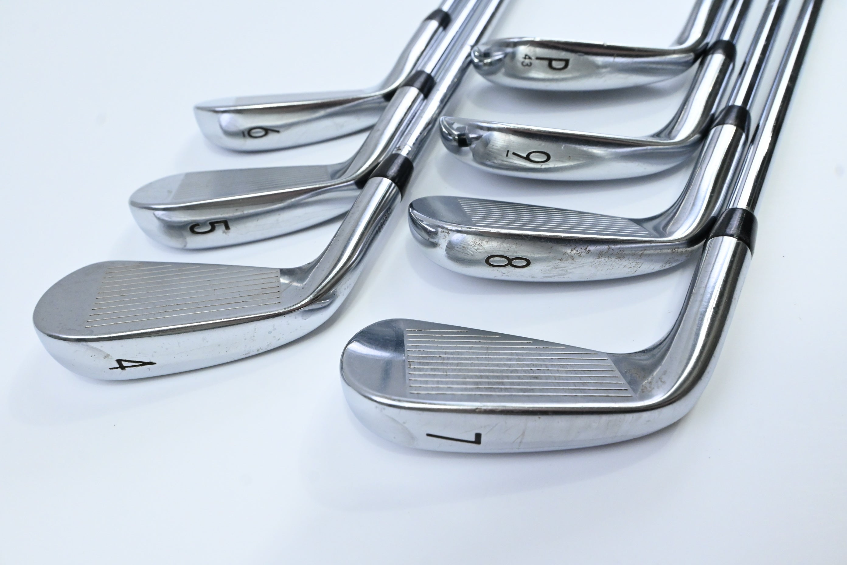 Titleist T200 2019 Irons / 4-PW / Regular Flex AMT Black R300 Shafts