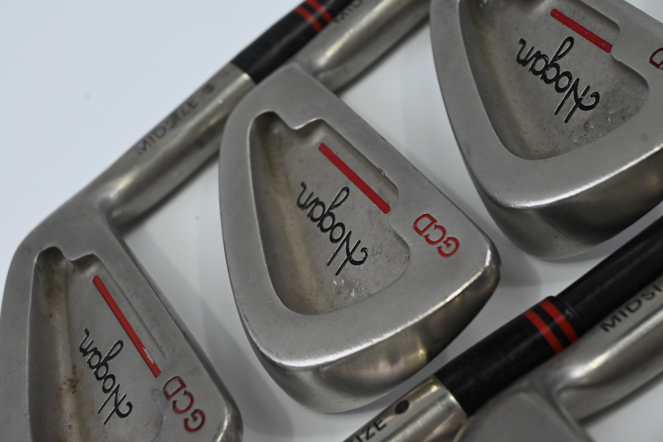 Ben Hogan Edge GCD Irons / 4-PW+SW / Regular Flex Ben Hogan Apex Shafts