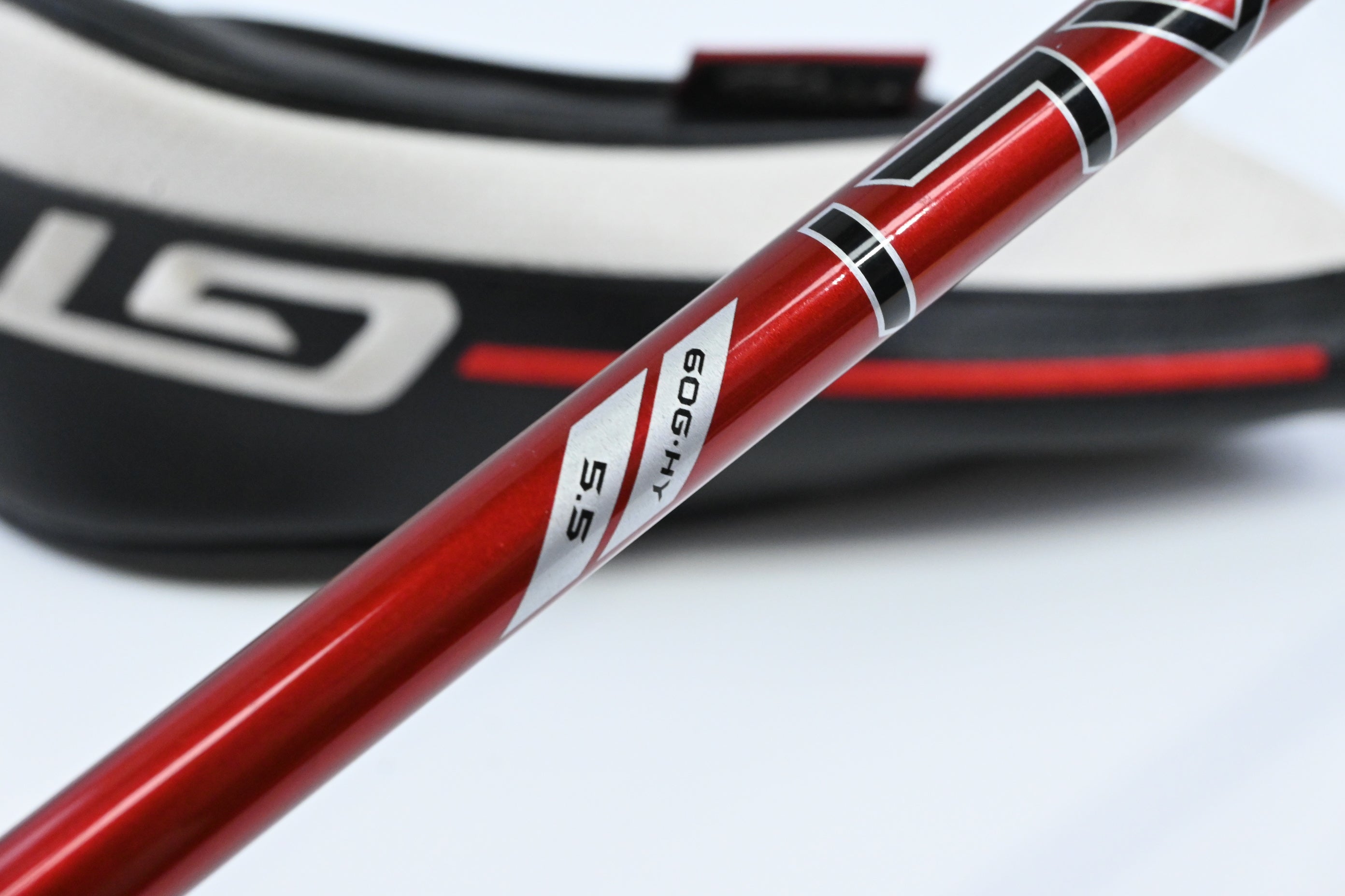 Titleist GT2 #4 Hybrid / 21 Degree / Regular Flex Denali Red 60 Shaft