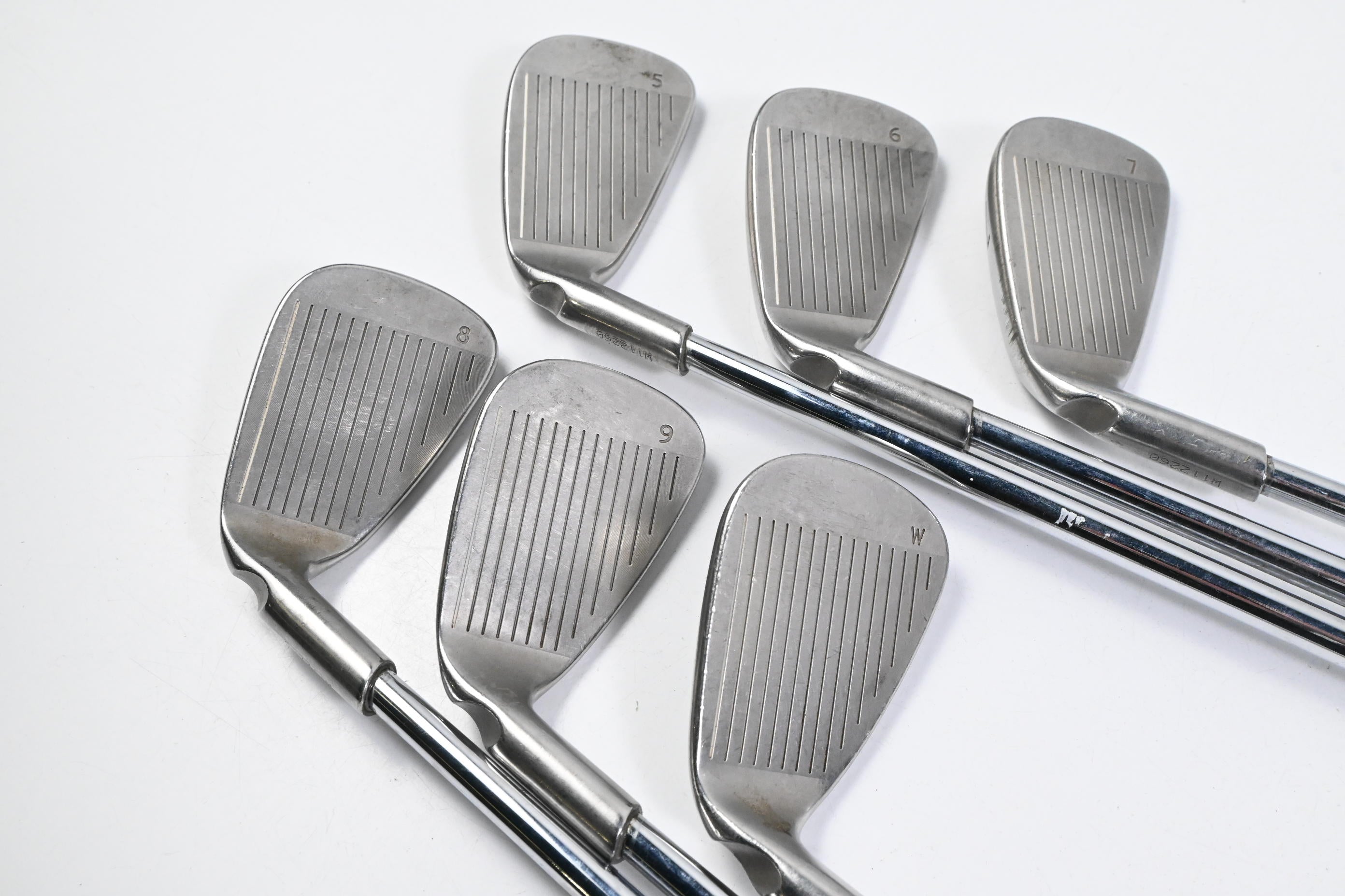 Ping i15 Irons / 5-PW / Black Dot / Regular Flex Ping AWT Shafts