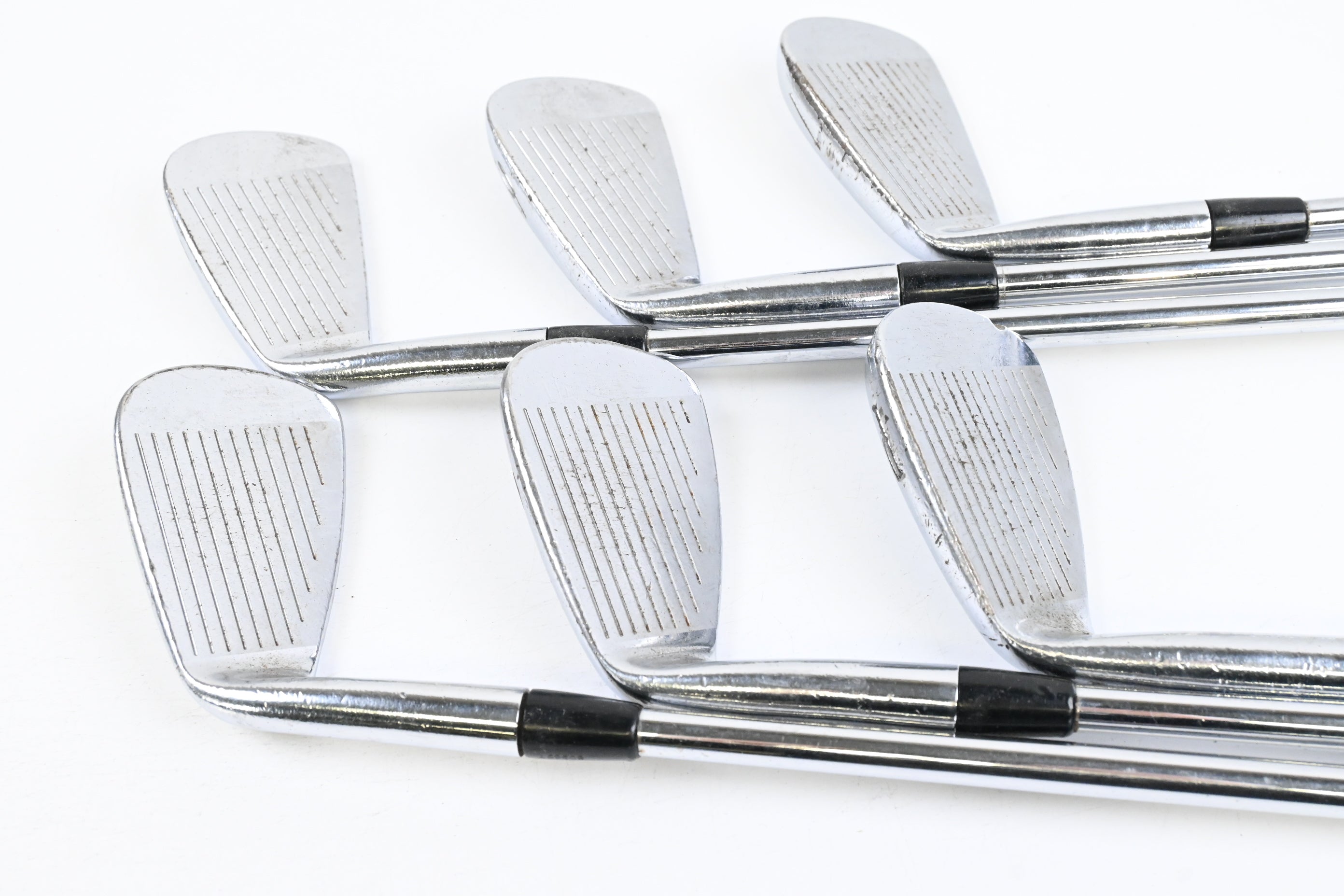 Titleist 695 Forged Irons / 5-PW / Stiff Flex Steel Shafts