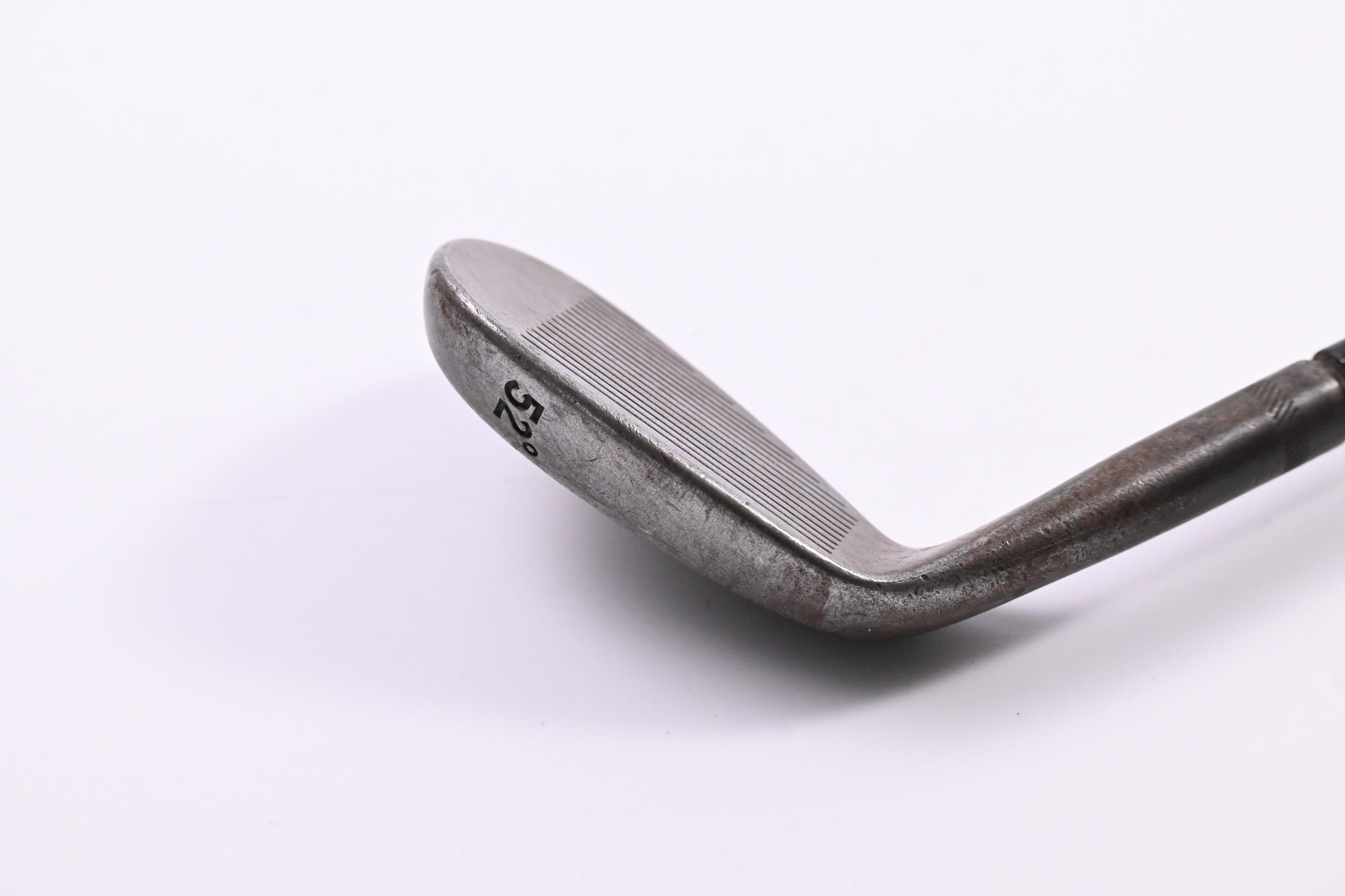 Titleist Vokey Oil Can Gap Wedge / 52 Degree / Wedge Flex Dynamic Gold Sensicore