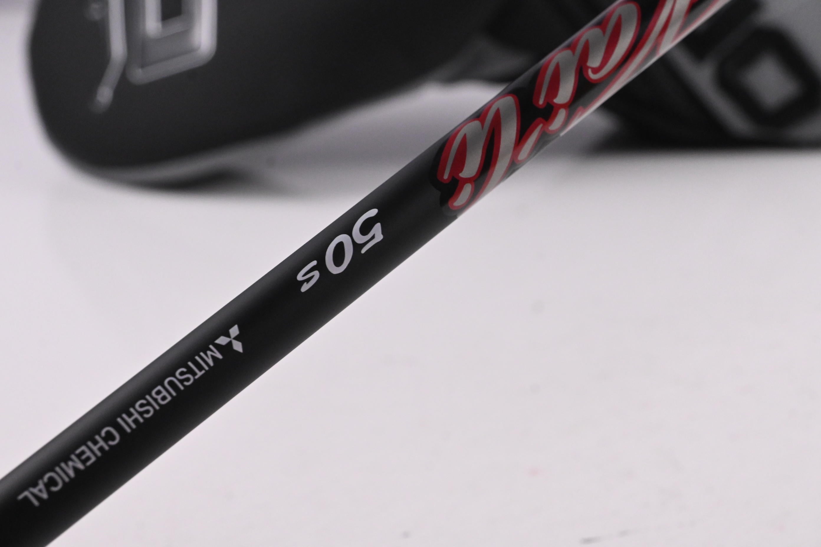 Cobra OPTM LS Driver / 9 Degree / Stiff Flex Kai`li Dark Waves Red 50 Shaft