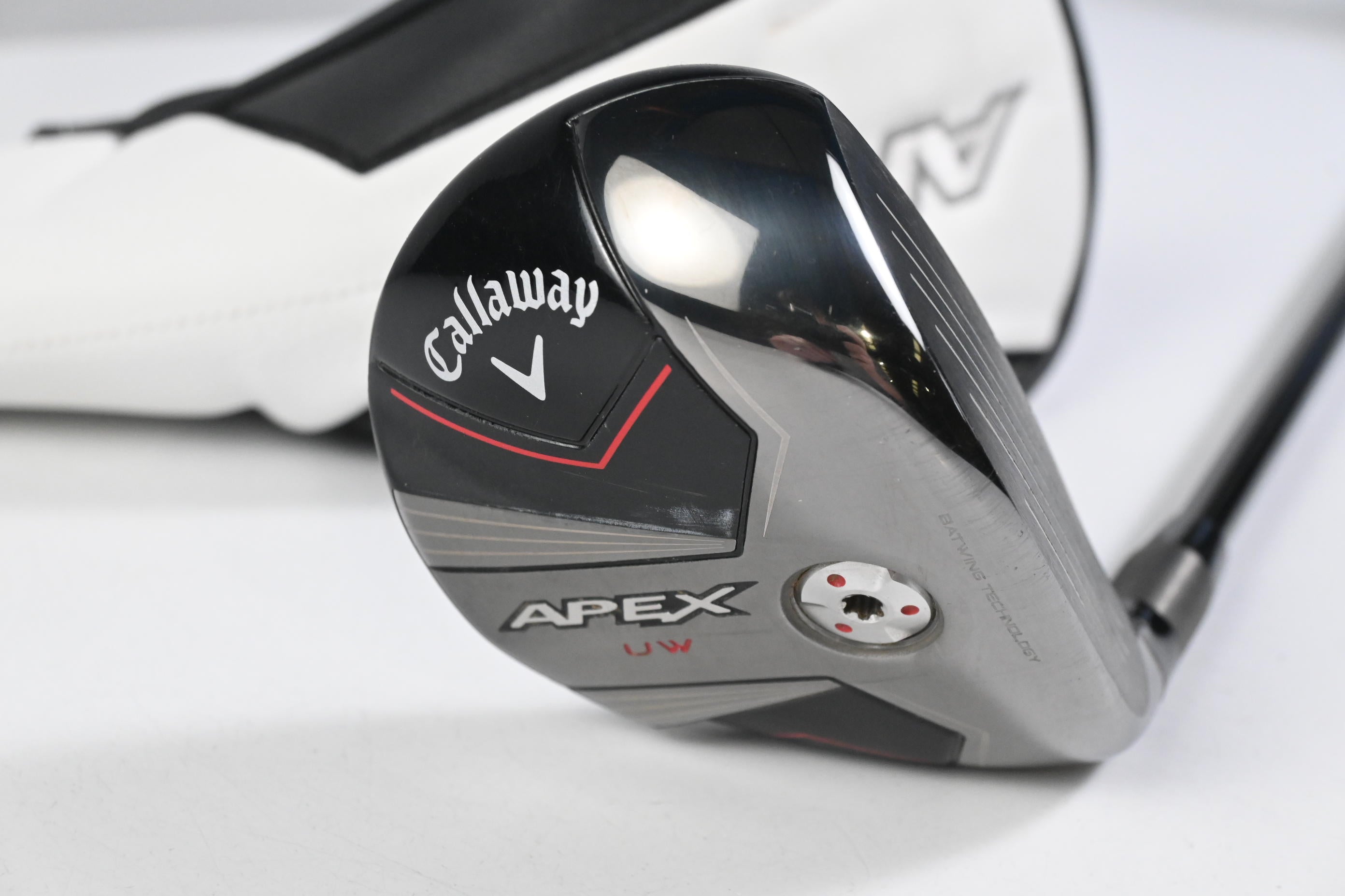 Callaway Apex UW 24 #2 Hybrid / 17 Degree / Stiff Flex MMT Black 70 Shaft