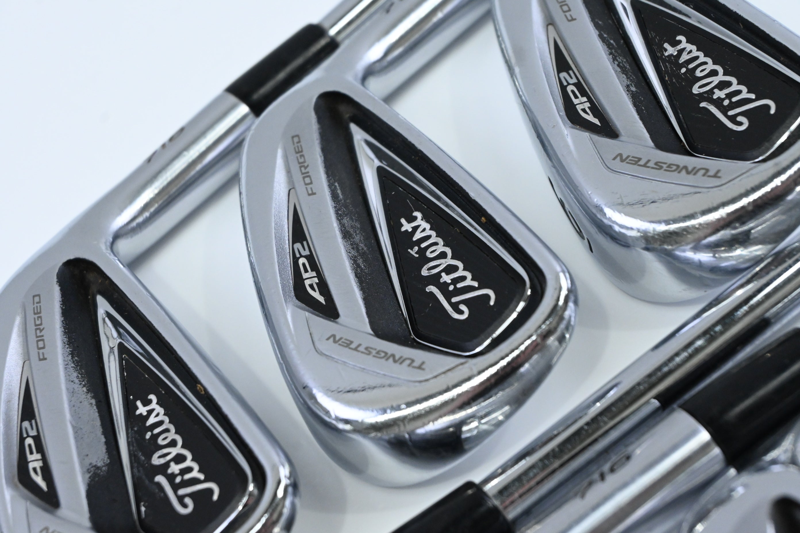 Titleist 716 AP2 Irons / 4-PW / Stiff Flex Dynamic Gold S300 Shafts