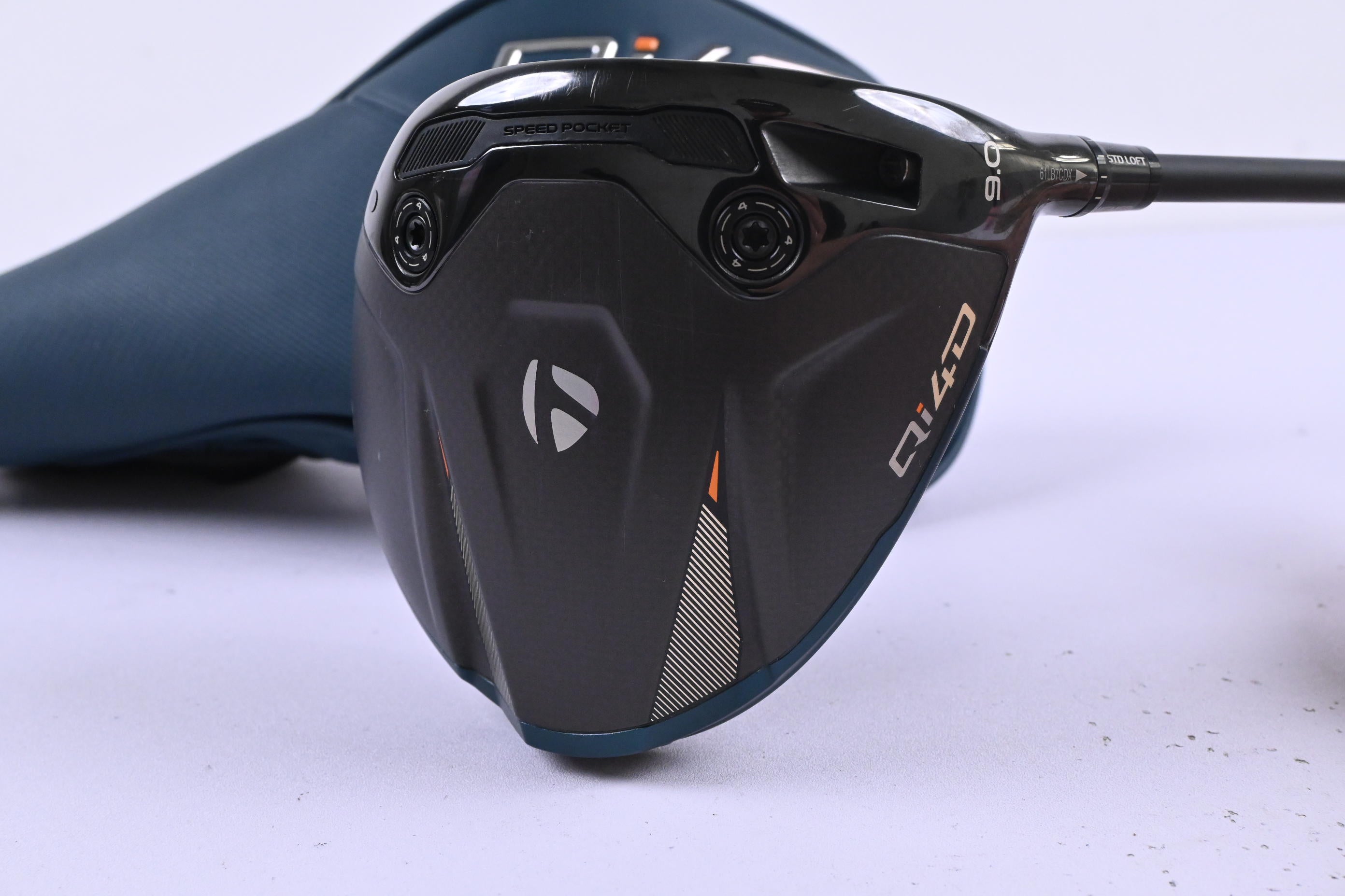 Taylormade Qi4D Driver / 9 Degree / Regular Flex Taylormade REAX Blue 50 Shaft