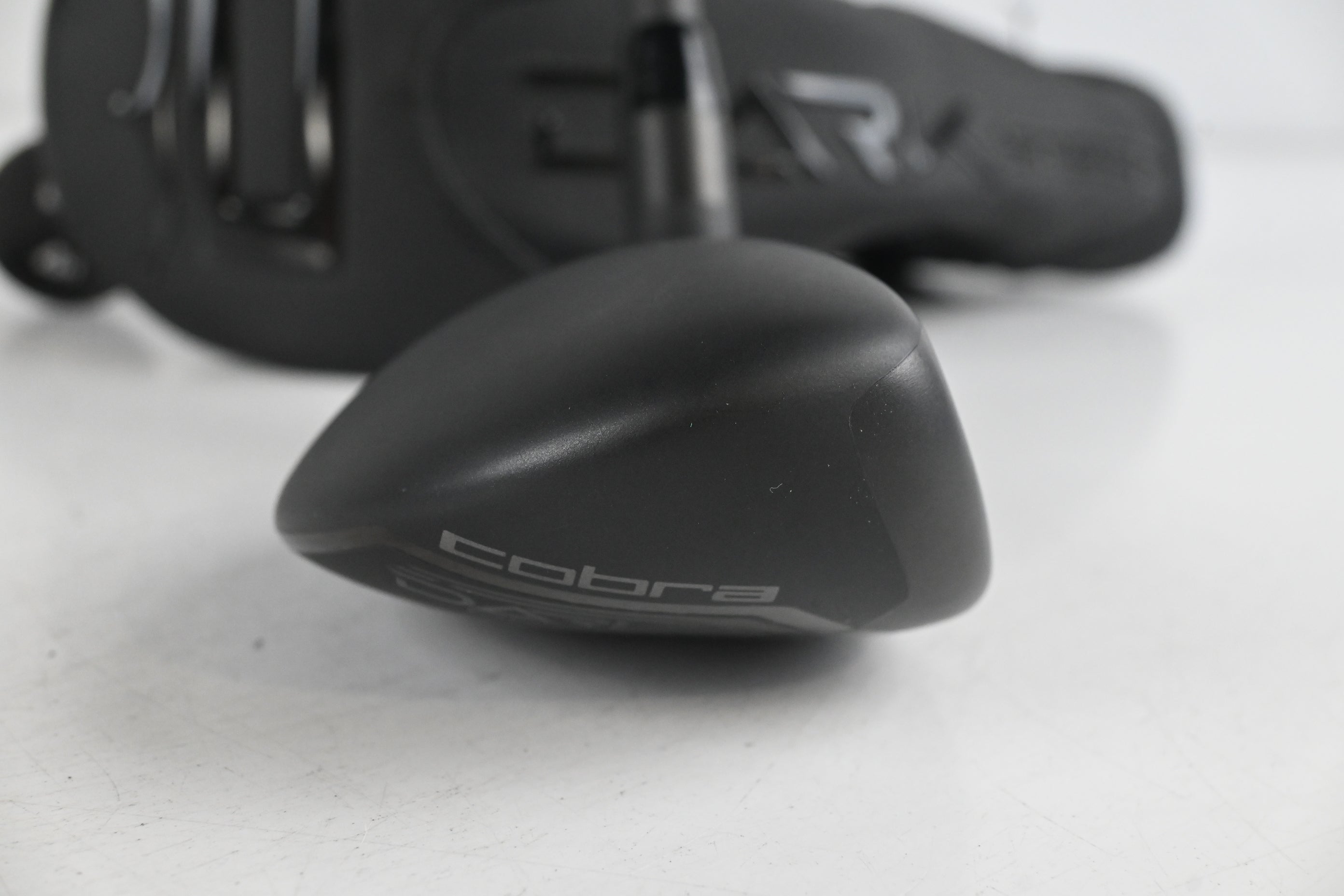 Cobra Darkspeed One Length #4 Hybrid / 21 Degree / Regular Flex Cobra Ultralite