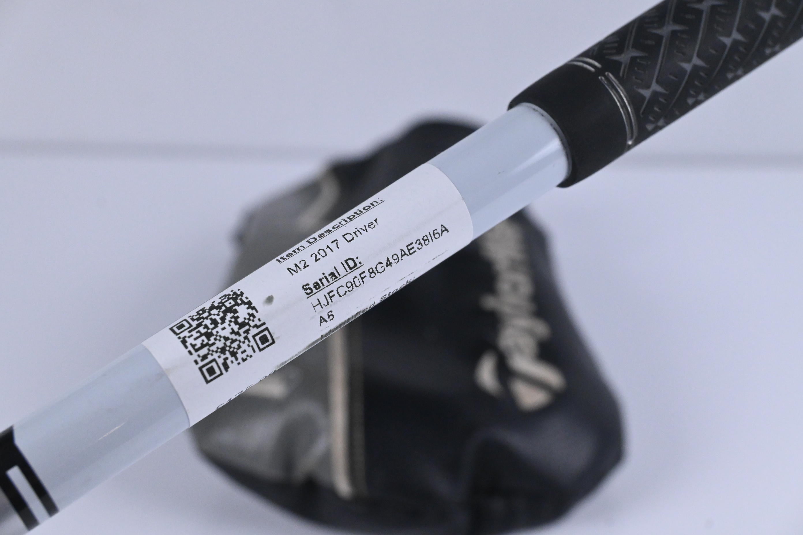 Left Hand Taylormade M2 2017 Driver / 10.5 Degree / Regular Flex Diamana S+ 60