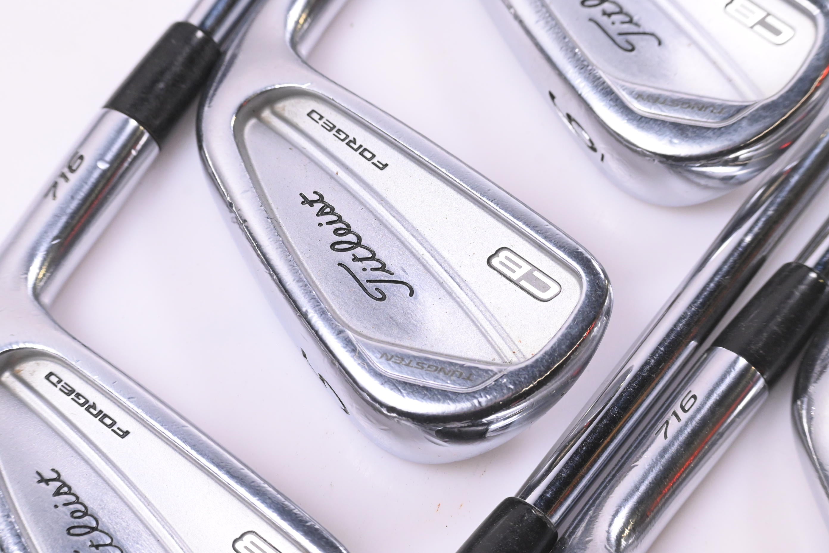 Titleist 716 CB Irons / 4-PW / Stiff Flex Dynamic Gold AMT S300 Shafts