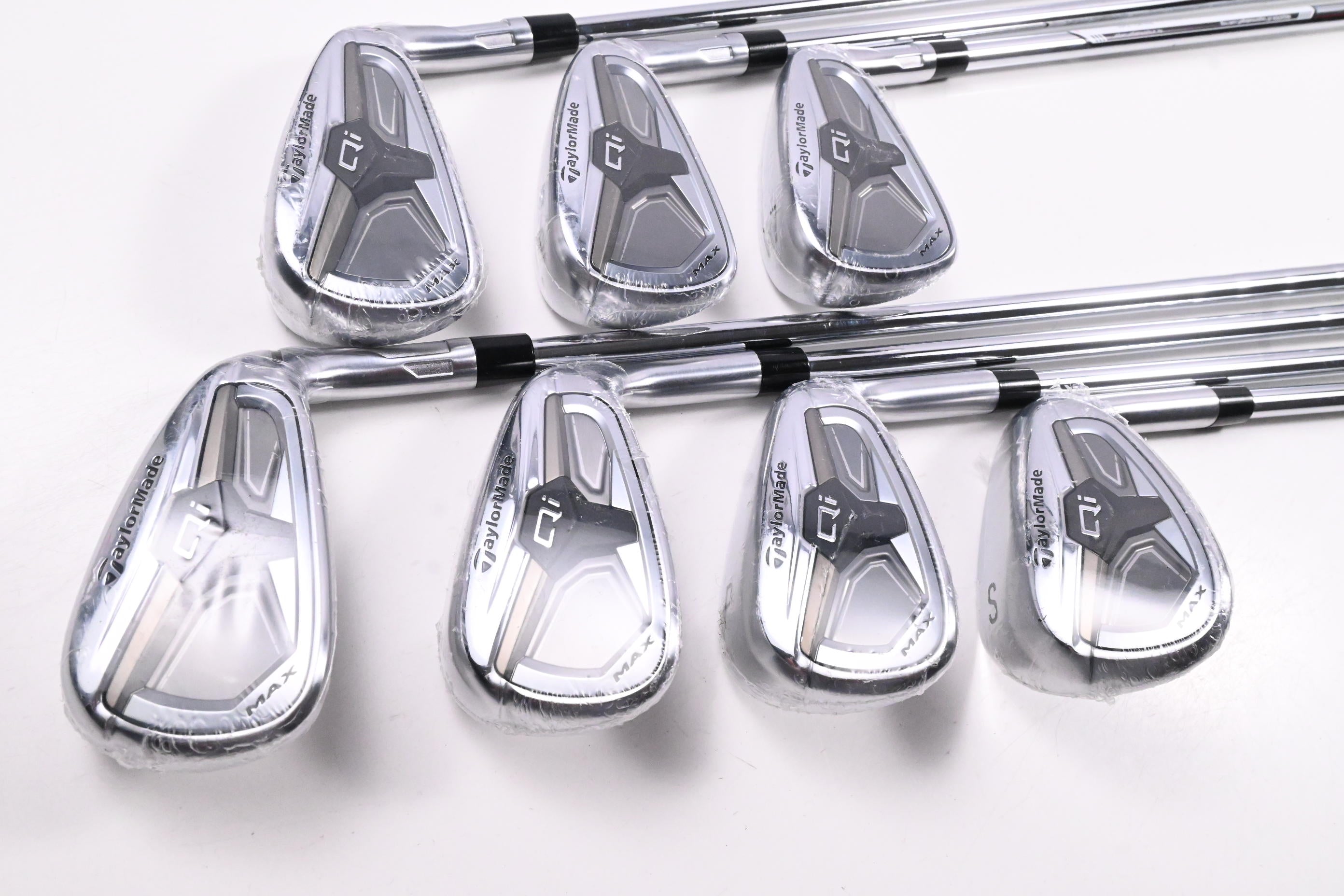 Taylormade Qi Max HL Irons / 5-PW+SW / Regular Flex KBS MAX MT 85 Shafts