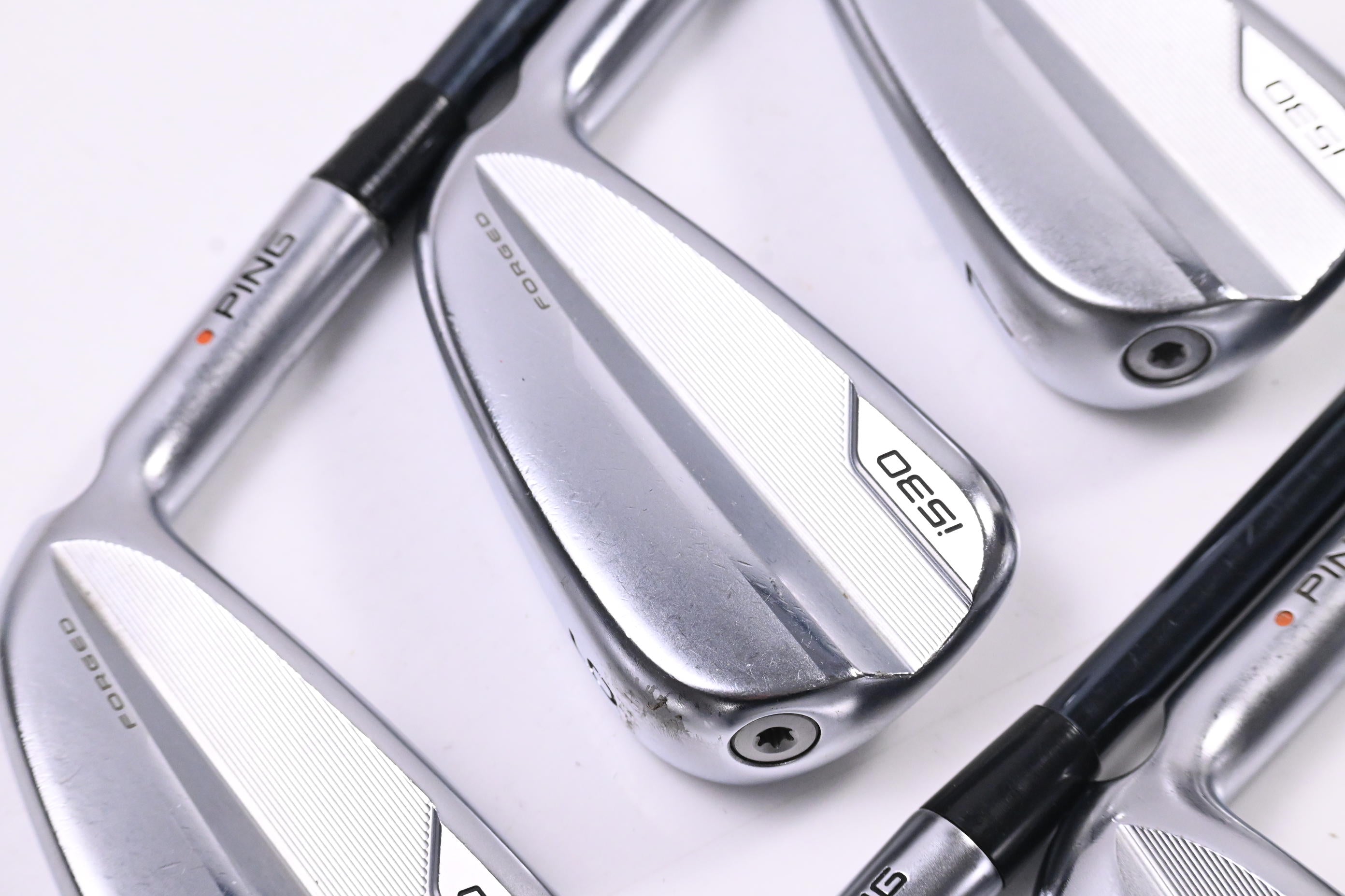 Ping i530 Irons / 5-PW / Orange Dot / Regular Flex Recoil DART 75 Shafts