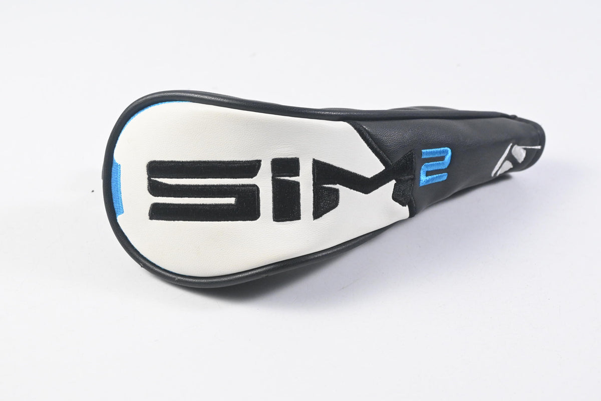 Taylormade SIM2 Max #4 Hybrid / 22 Degree / Regular Flex Ventus Blue 6 Shaft
