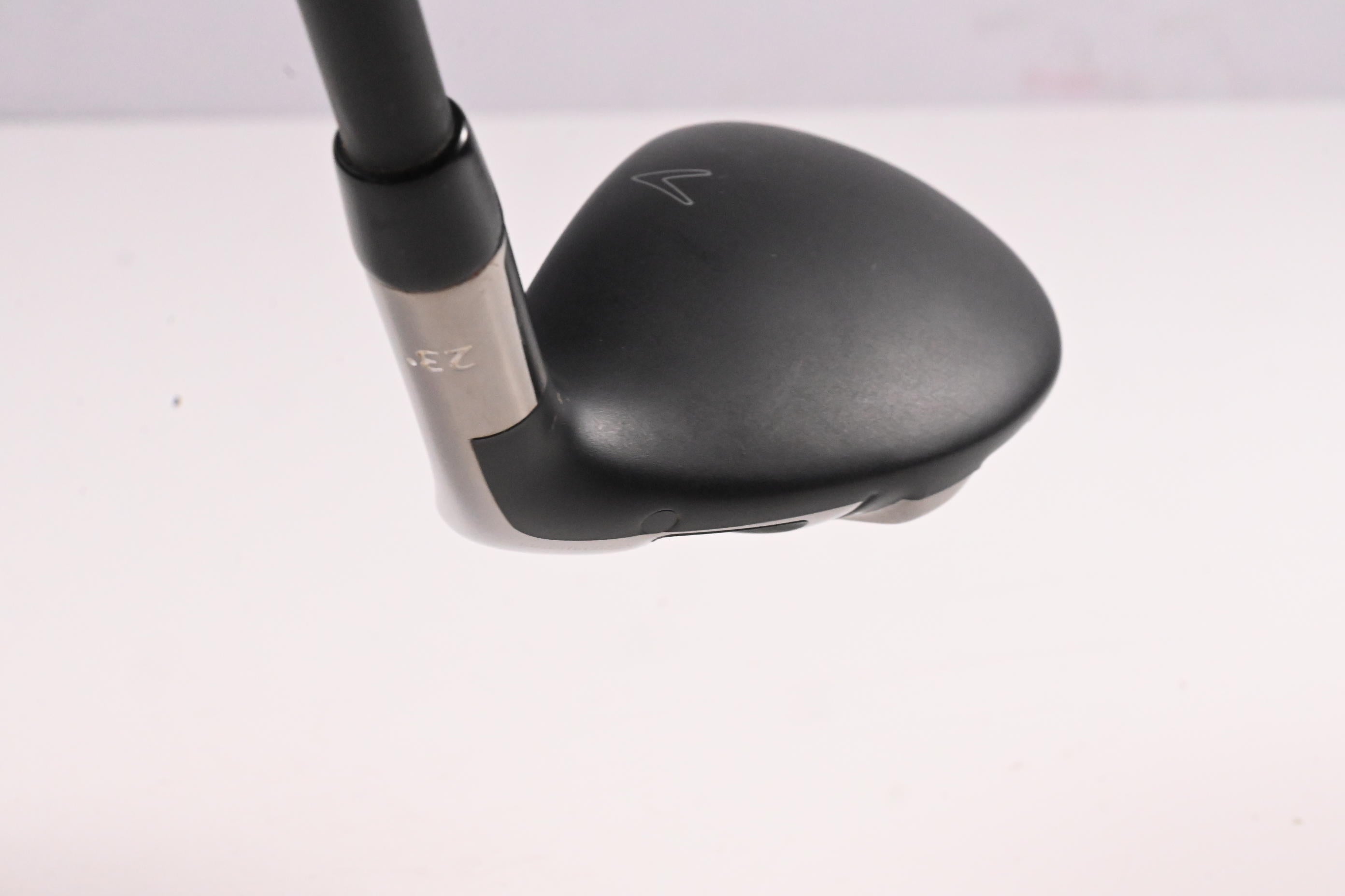 Callaway Rogue ST Pro #4 Hybrid / 23 Degree / Regular Flex MMT Black 70 Shaft