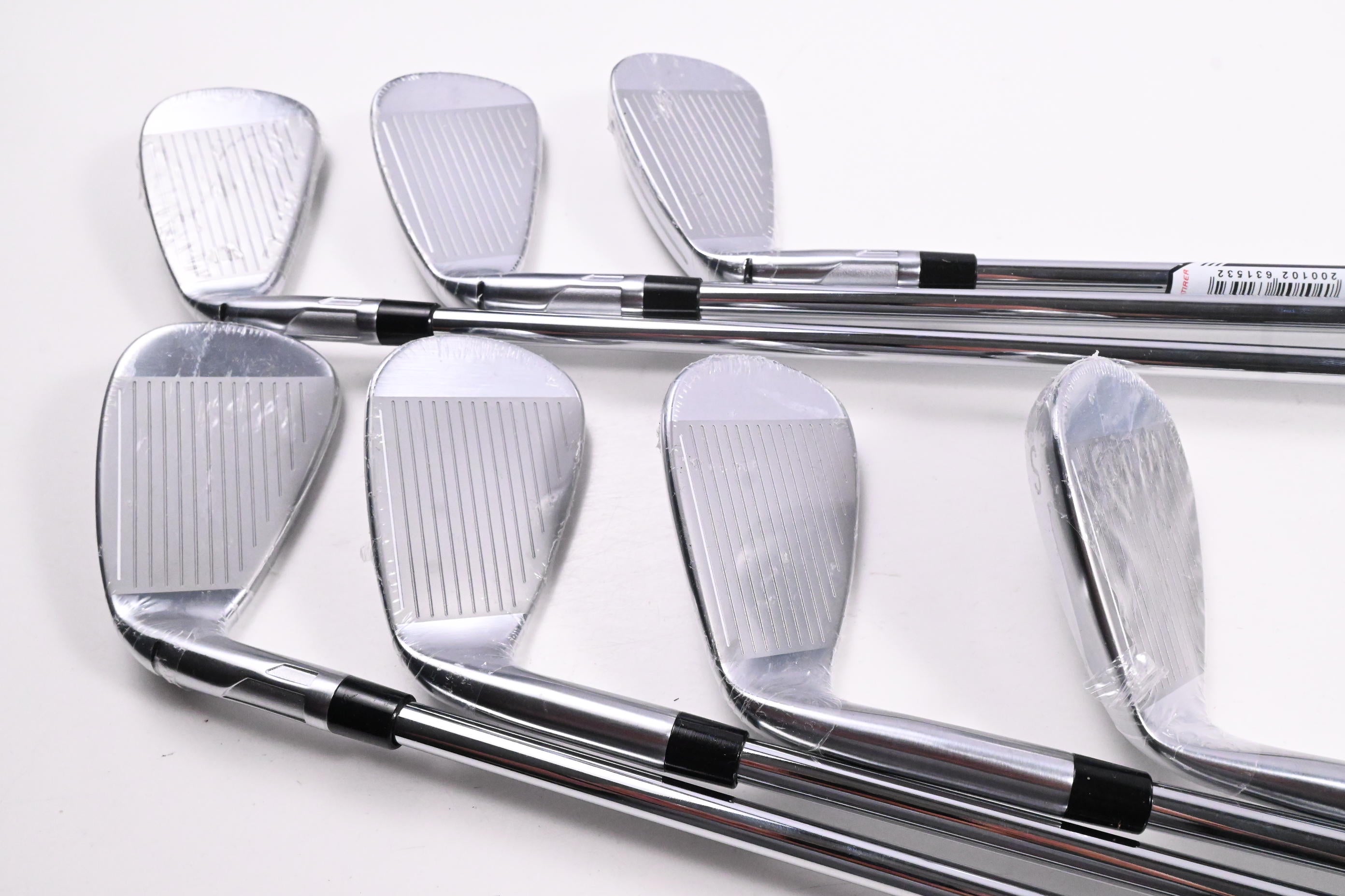 Taylormade Qi Max HL Irons / 5-PW+SW / Regular Flex KBS MAX MT 85 Shafts