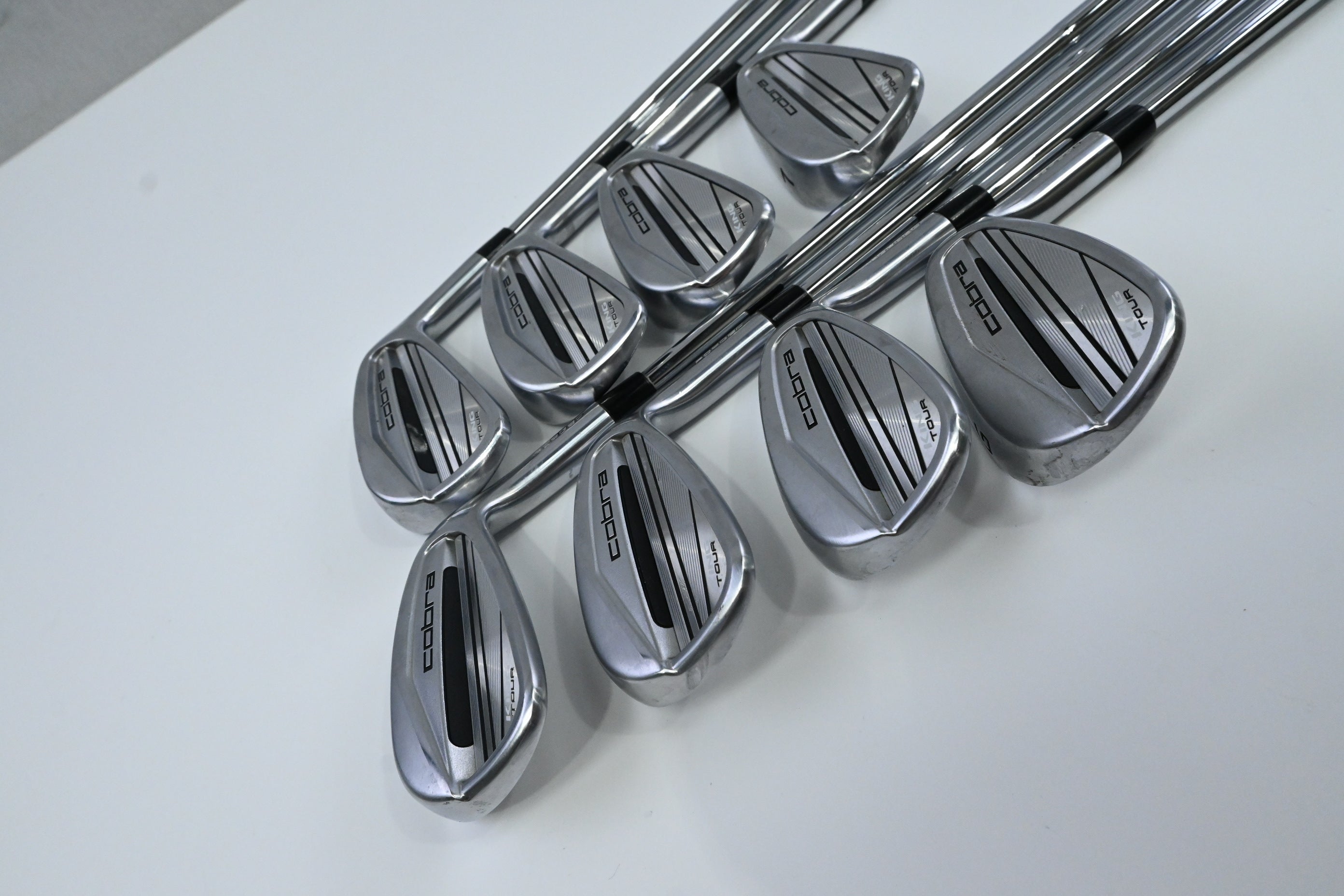 Cobra King Tour 2023 Irons / 4-PW+GW / Stiff Flex Dynamic Gold SL S300 Shafts
