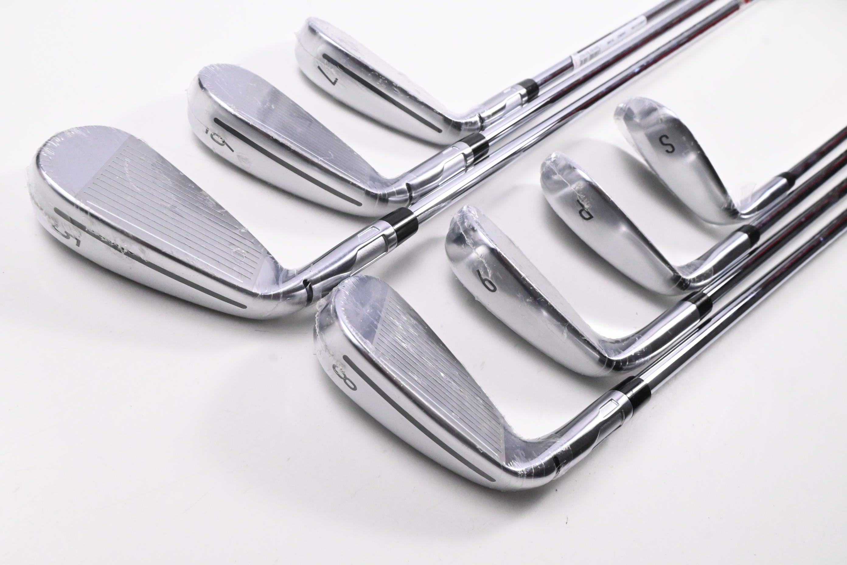 Taylormade Qi Max HL Irons / 5-PW+SW / Regular Flex KBS MAX MT 85 Shafts