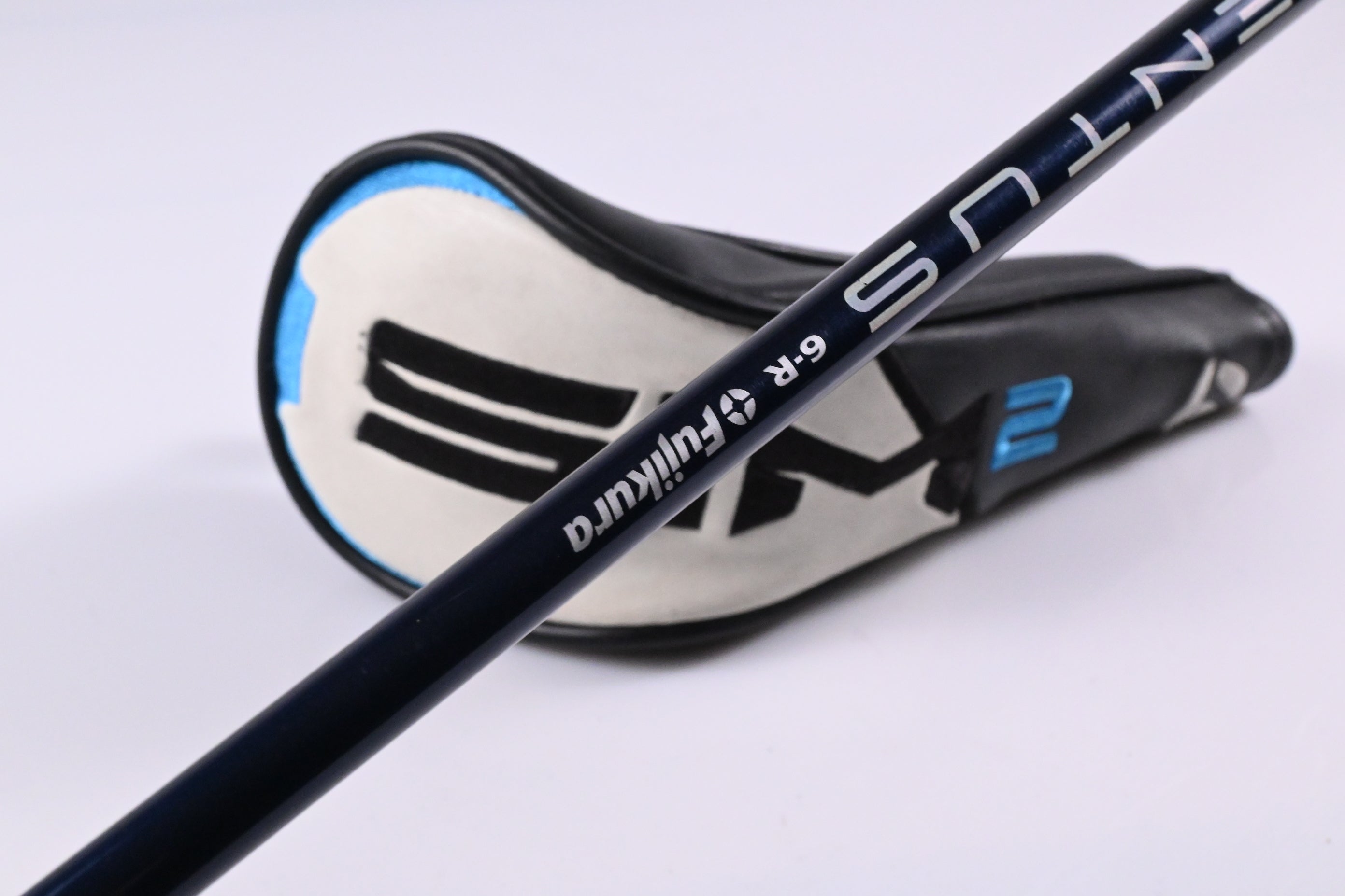 Taylormade SIM2 Max #4 Hybrid / 22 Degree / Regular Flex Fujikura Ventus Blue 6