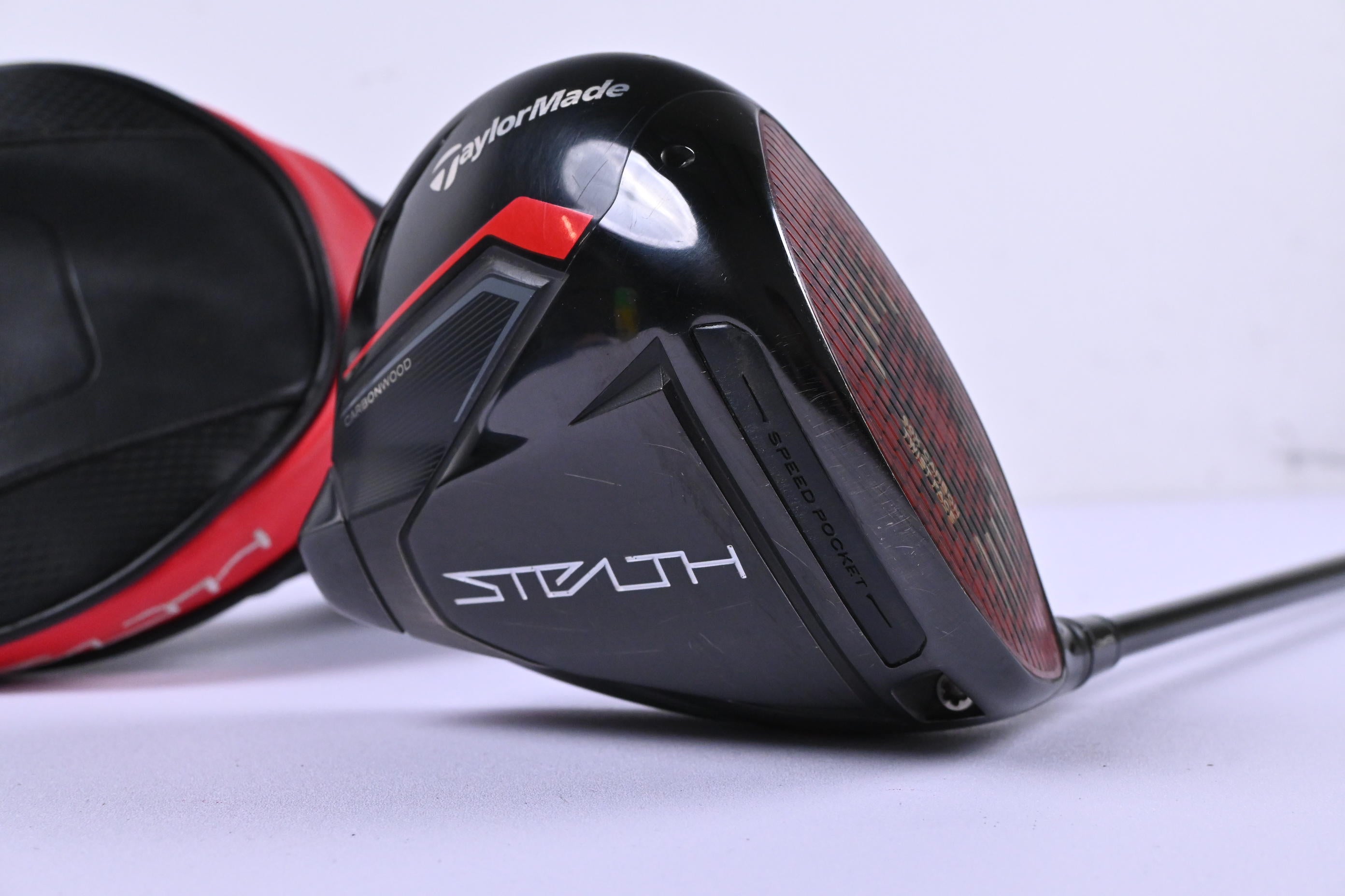 Taylormade Stealth Driver / 10.5 Degree / Stiff Flex HZRDUS Smoke Red RDX 60 Shaft