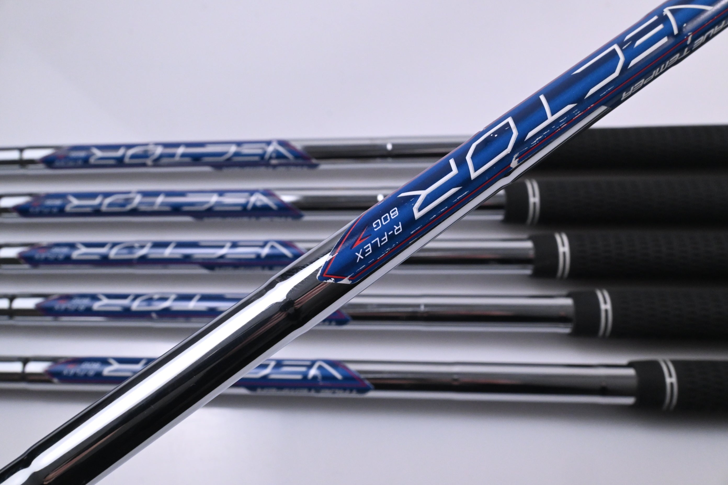 Callaway Elyte Irons / 6-PW+AW / Regular Flex True Temper Vector 80 Shafts