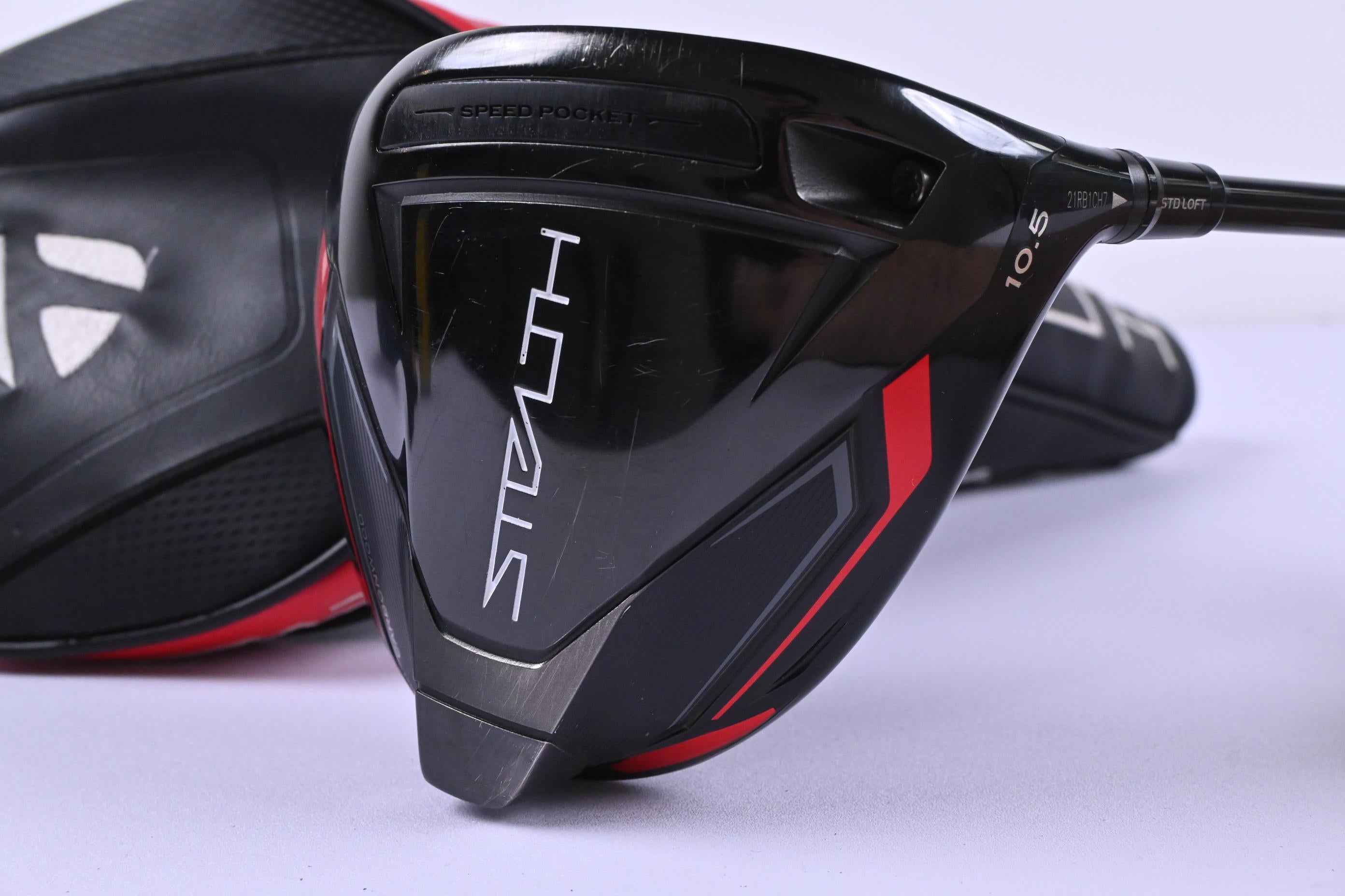Taylormade Stealth Driver / 10.5 Degree / Stiff Flex HZRDUS Smoke Red RDX 60 Shaft