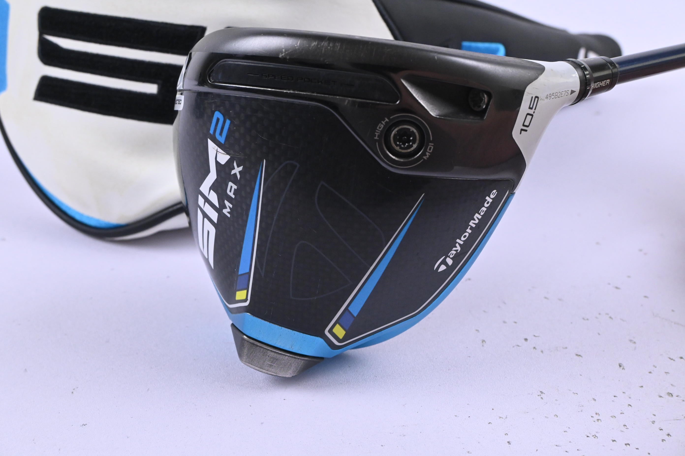 Taylormade SIM2 Max Driver / 10.5 Degree / Stiff Flex Fujikura Ventus Blue 5