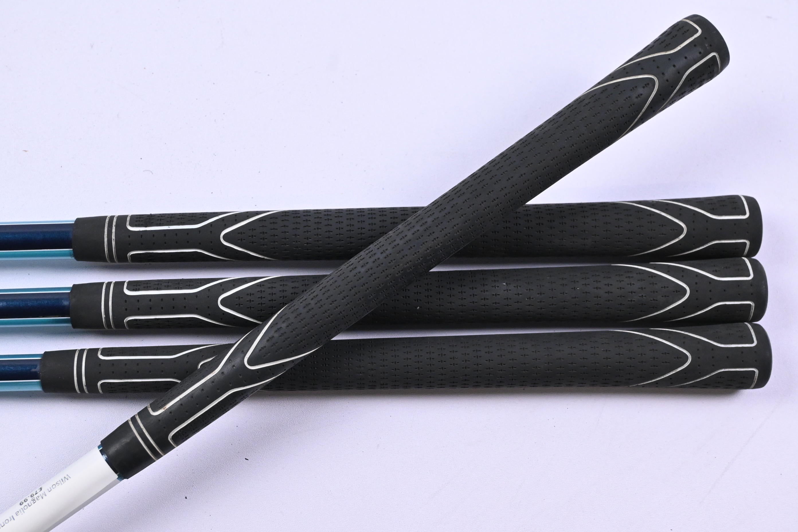 Ladies Wilson Magnolia Irons / 7-PW / Ladies Flex Wilson Magnolia Shafts