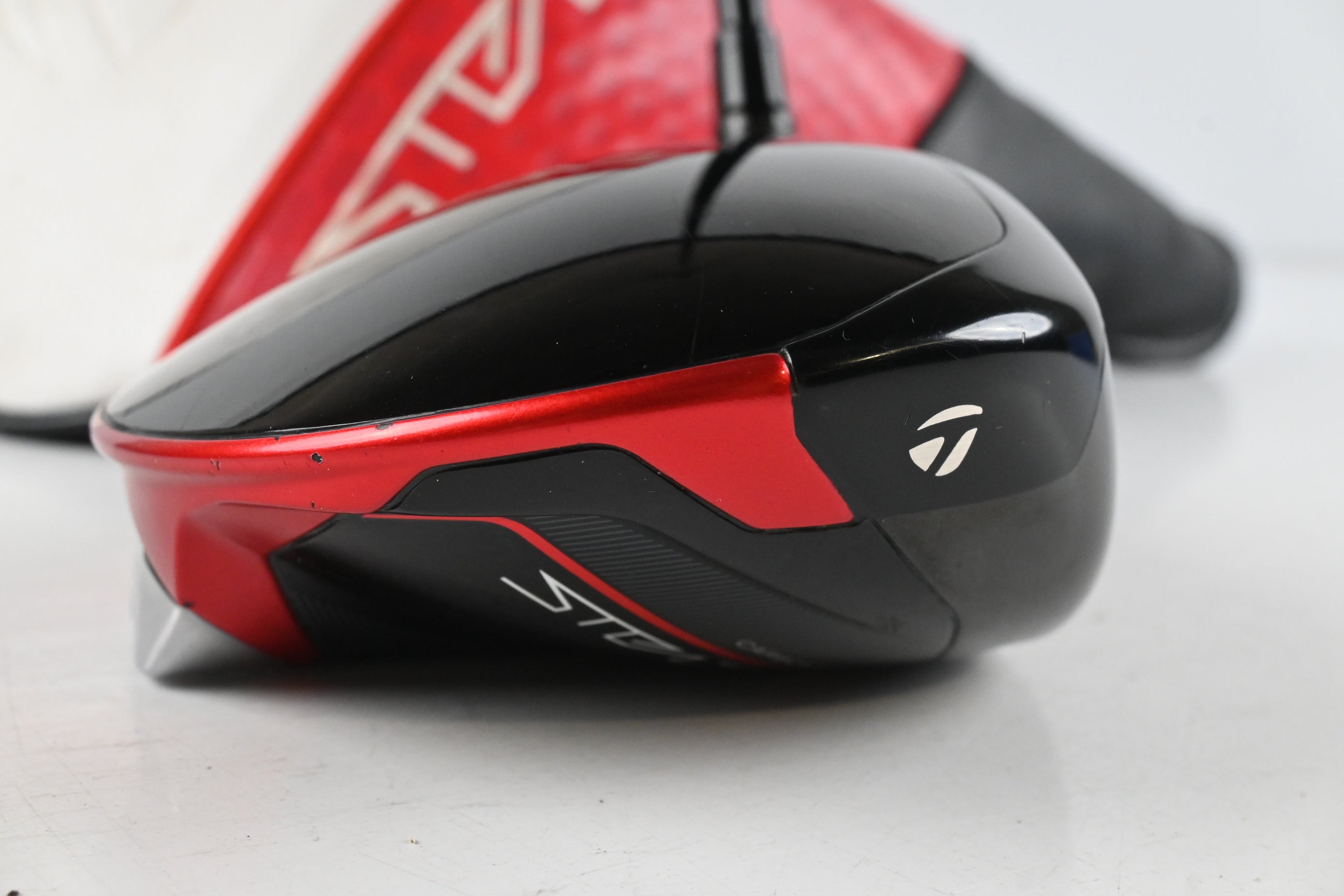 Taylormade Stealth 2 Driver / 10.5 Degree / Stiff Flex Hzrdus Smoke Red RDX 60