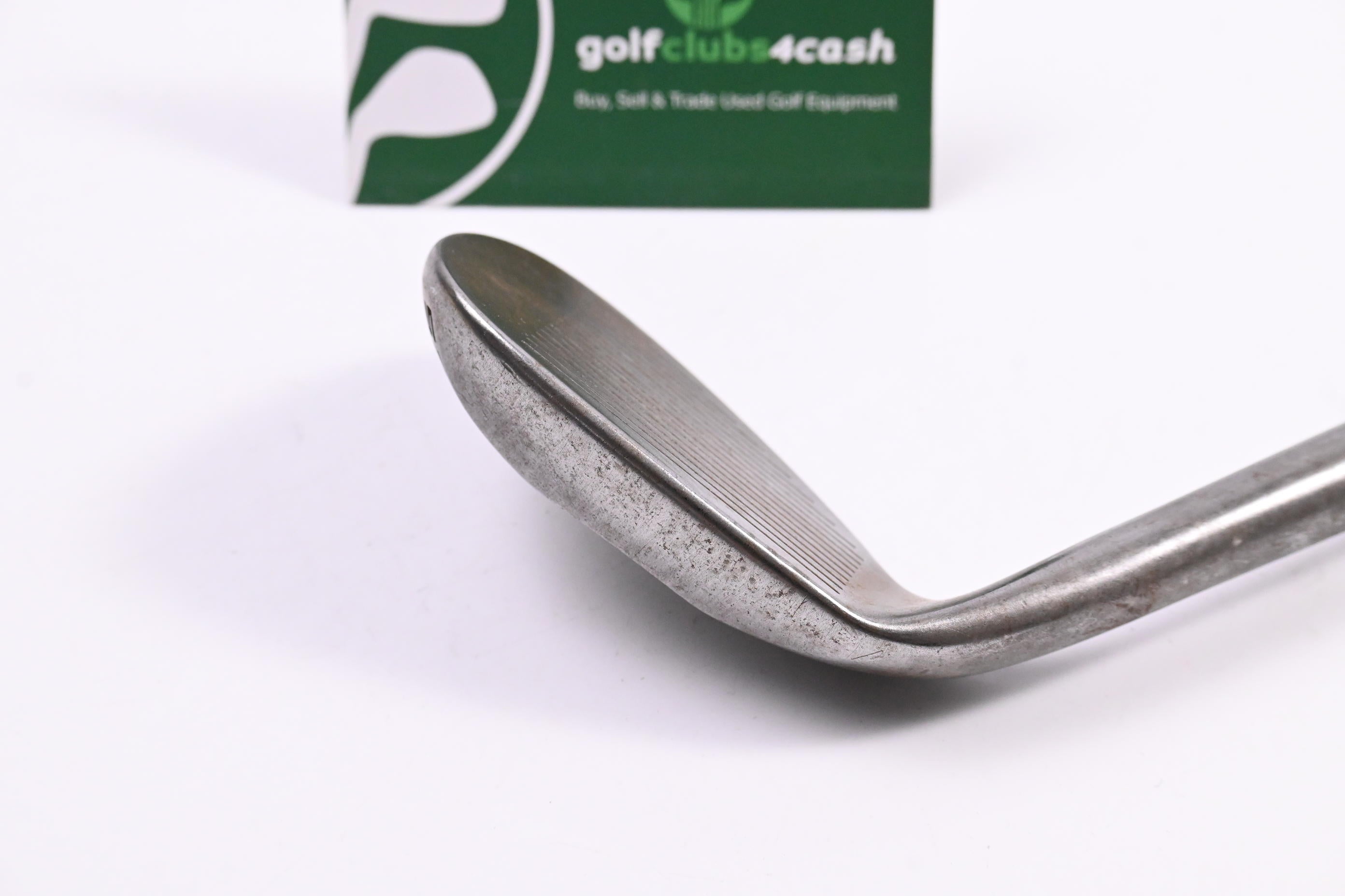 Cobra King Versatile Gap Wedge / 52 Degree / Stiff Flex Dynamic Gold S400 Shaft