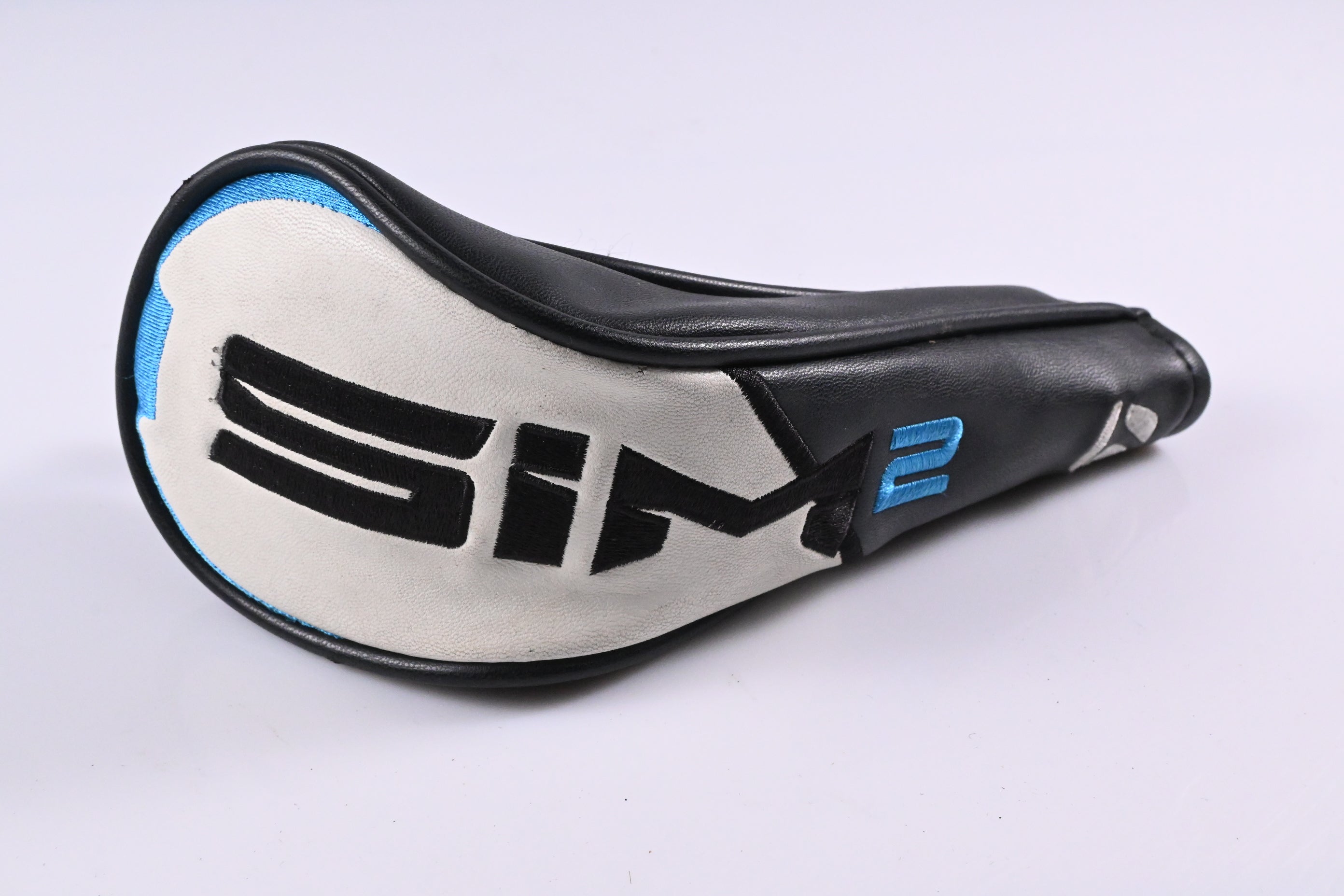 Taylormade SIM2 Max #4 Hybrid / 22 Degree / Regular Flex Fujikura Ventus Blue 6