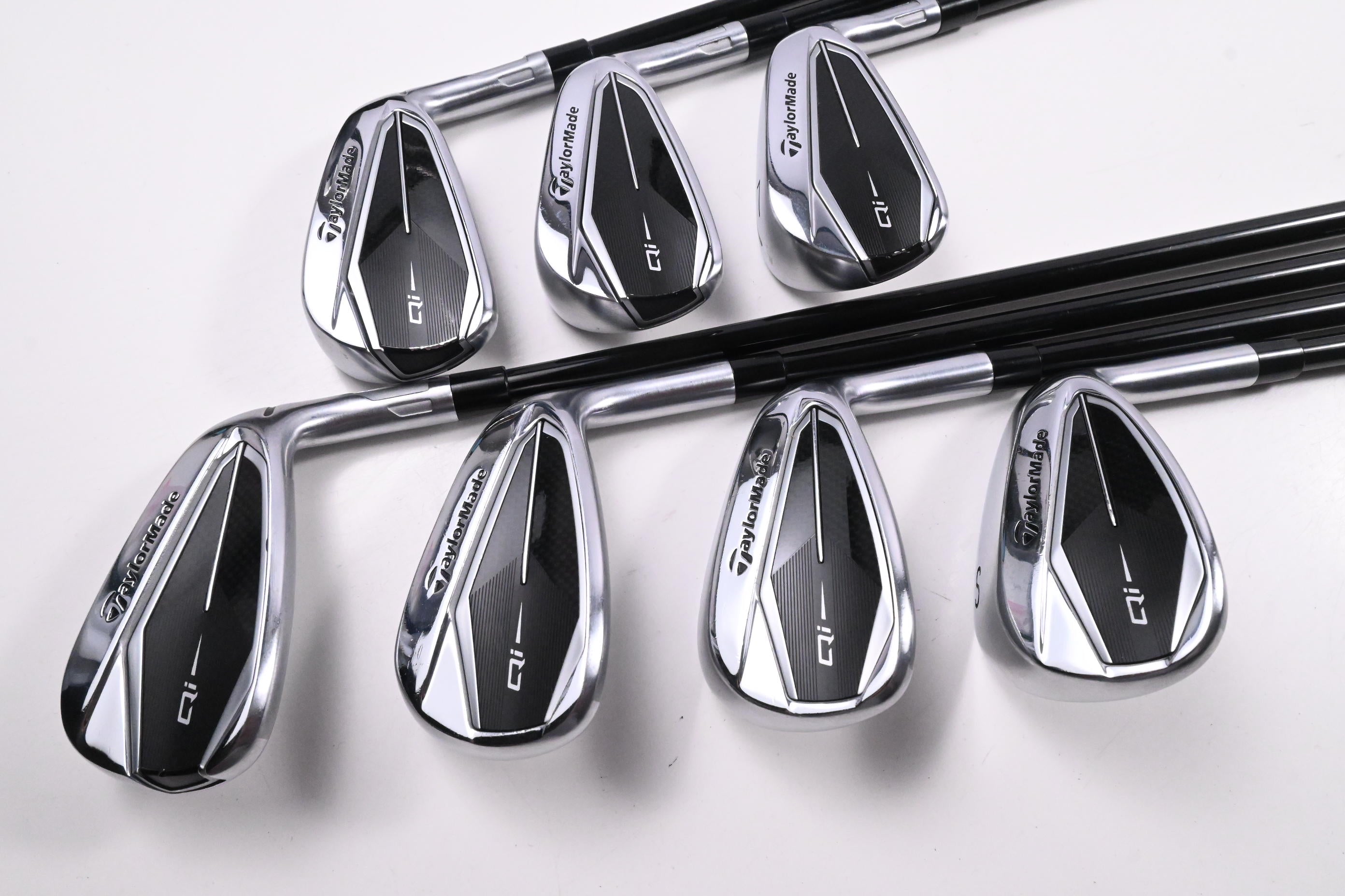 Taylormade Qi Irons / 5-PW+SW / Regular Flex Ventus TR Blue 6 Shafts