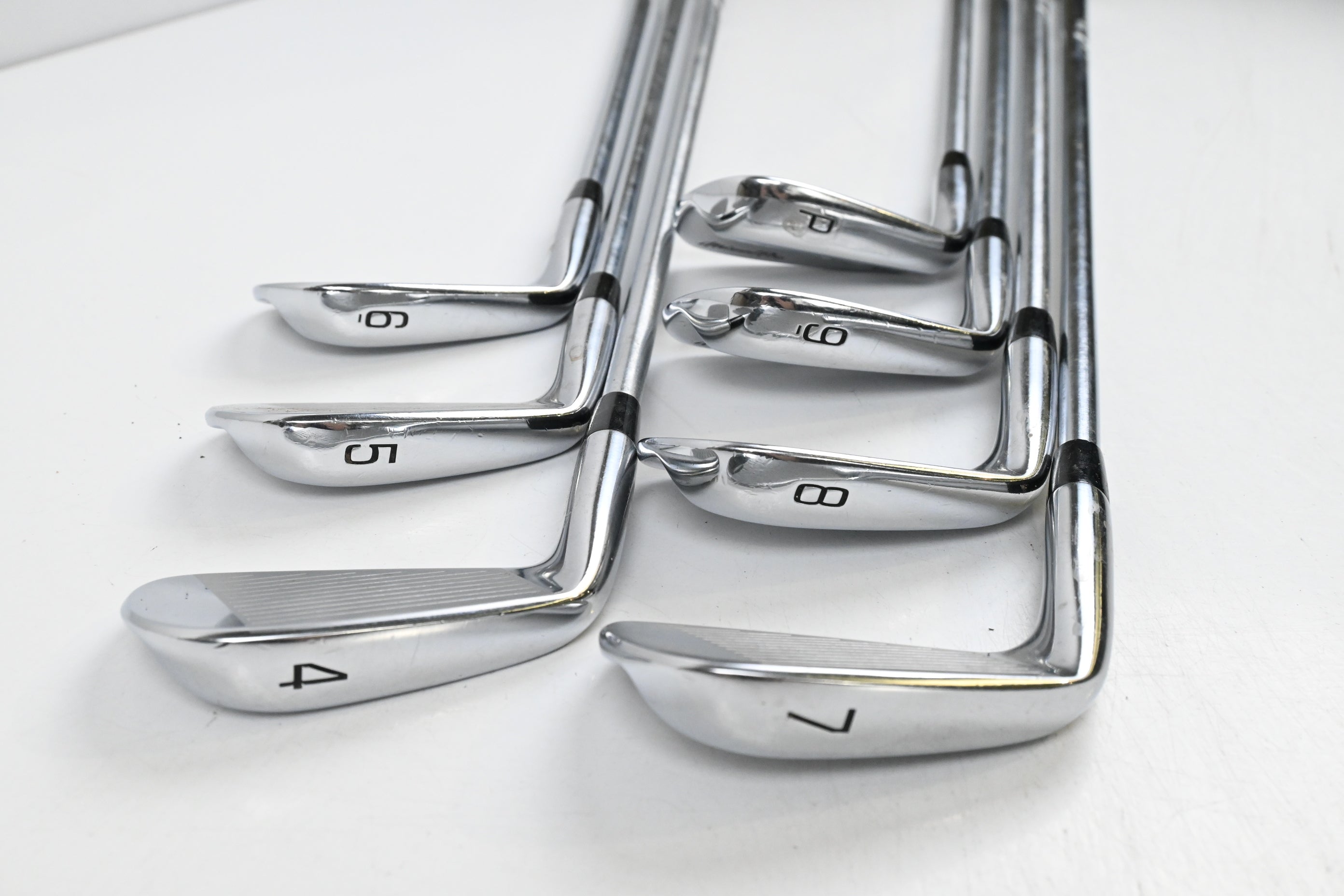 Mizuno Pro 221 Irons / 4-PW / Stiff Flex Project X LS 120 Shafts